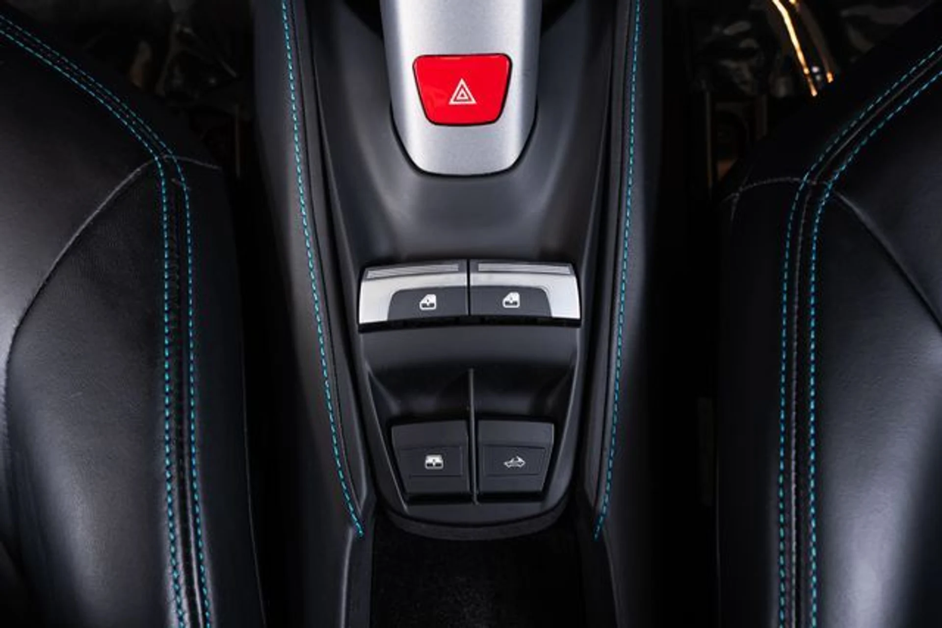 mph045_669043641_45a2d1d36d4b851ea2e382fa3d856dacx_e1b2e574da