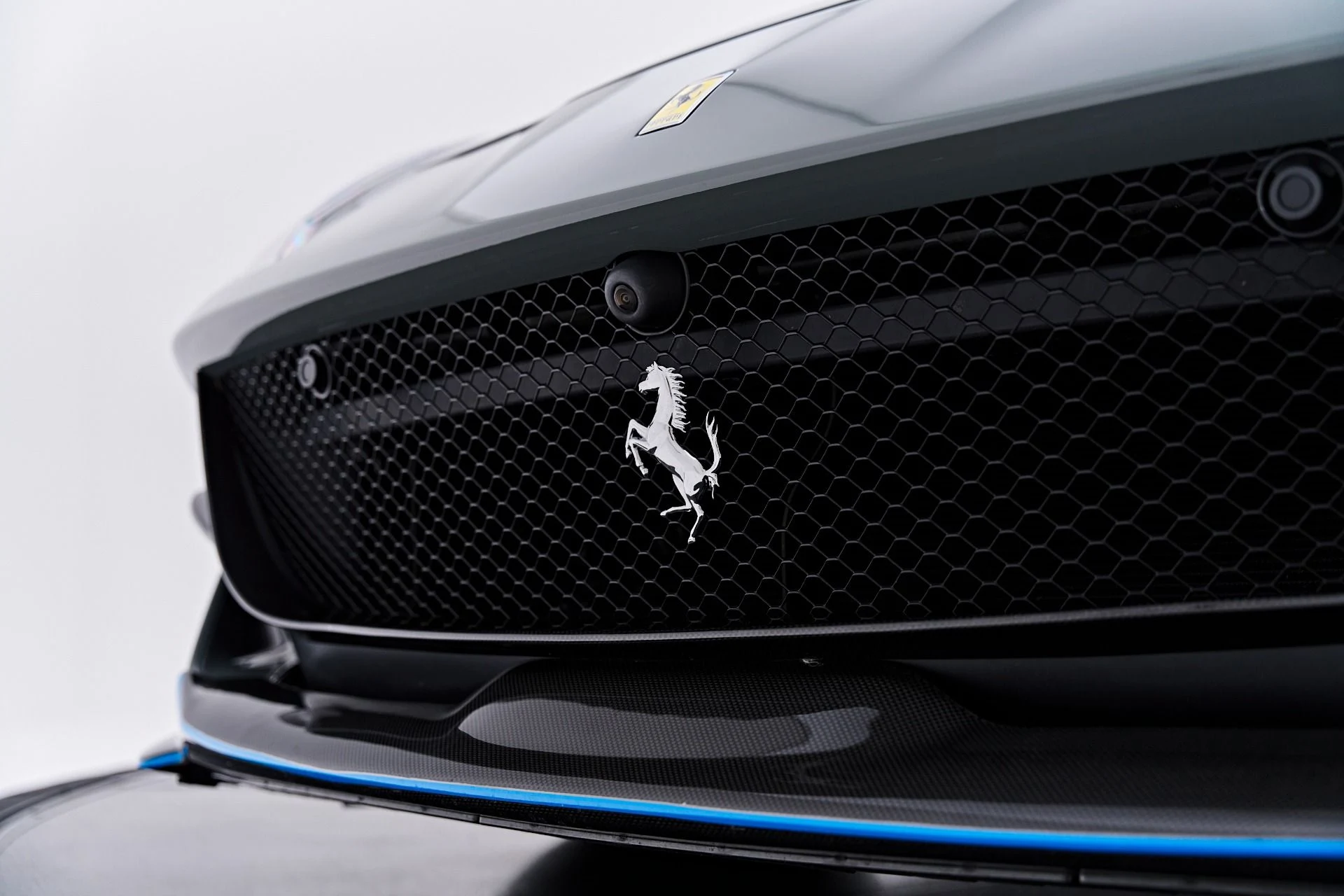 mph045_69521047_Used_2023_Ferrari_812_GTS_Base_1785445662_04965c1606