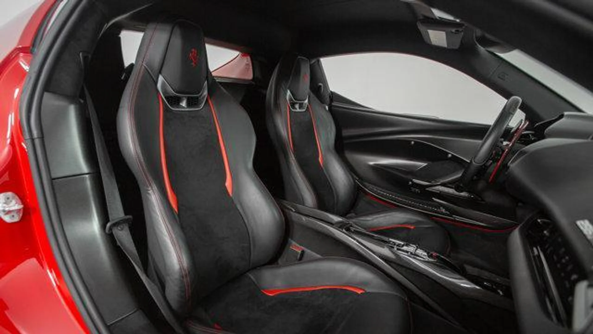 mph045_703884192_lg_D85_Vgsk_Mg9_IHDM_Mu_jswm2b3c_36616d5bdc