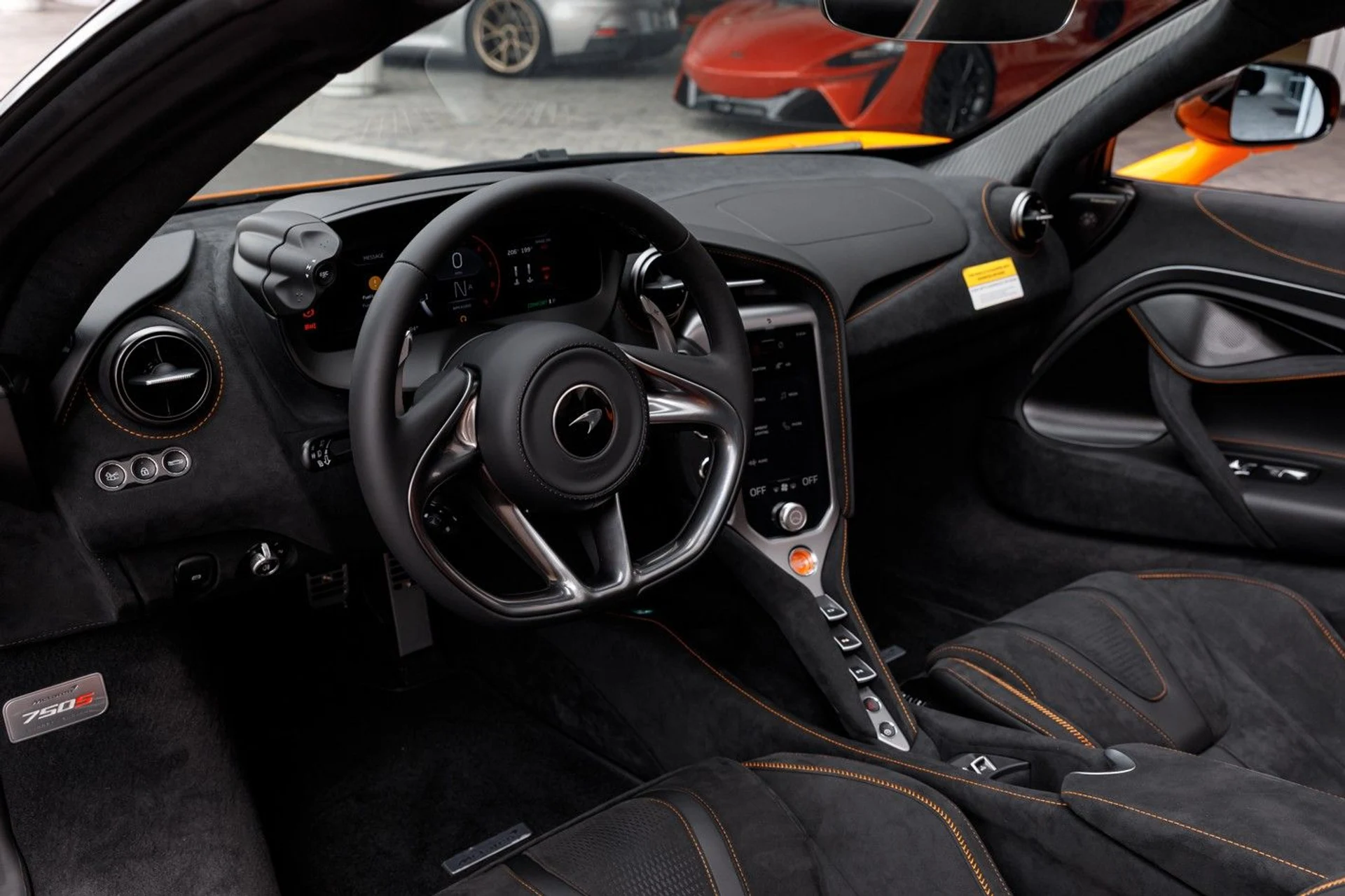 mph045_716756308_706_p46_l_94fa25dc07