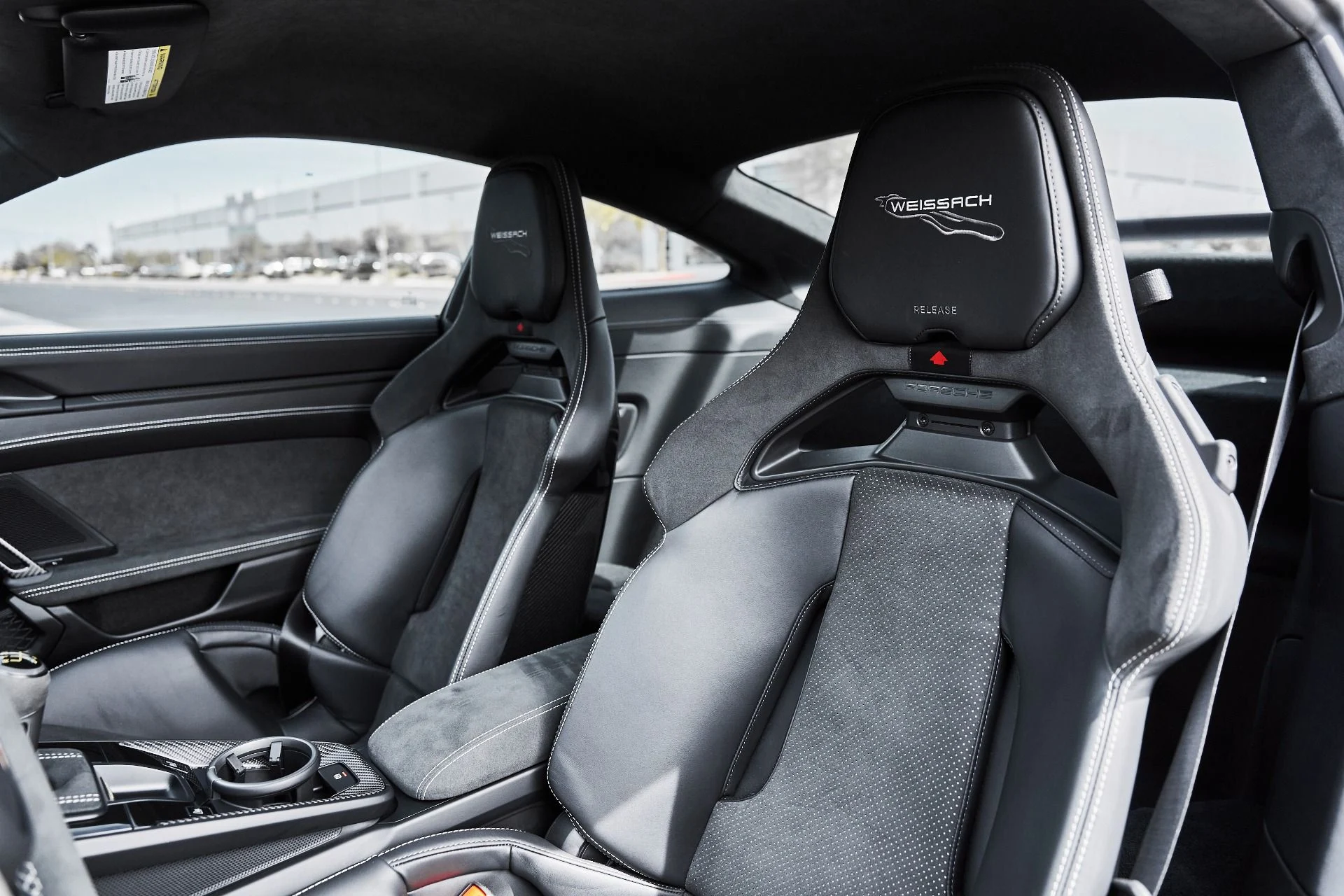 mph045_737353493_Used_2025_Porsche_911_GT_3_1775332918_1fdd6b2fff