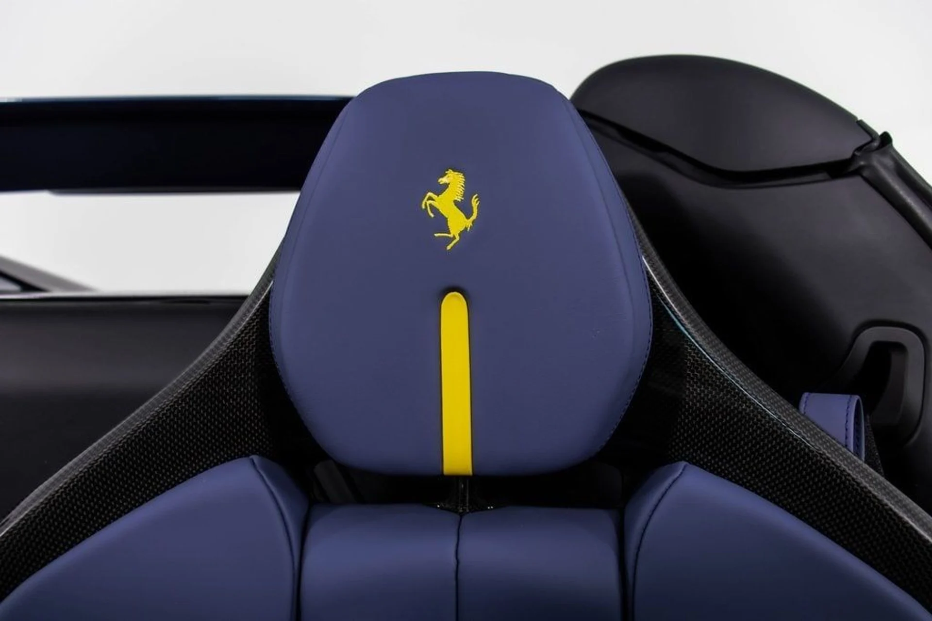 mph045_744281335_8a1cb0063d9e3cce3051fa232be34883x_309690b1bd