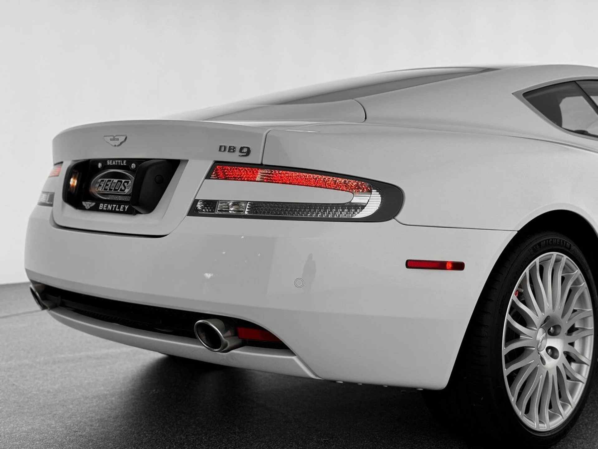 mph045_745742633_64606c25760fafeb699ff3f7508118eb_9b3579b3cf