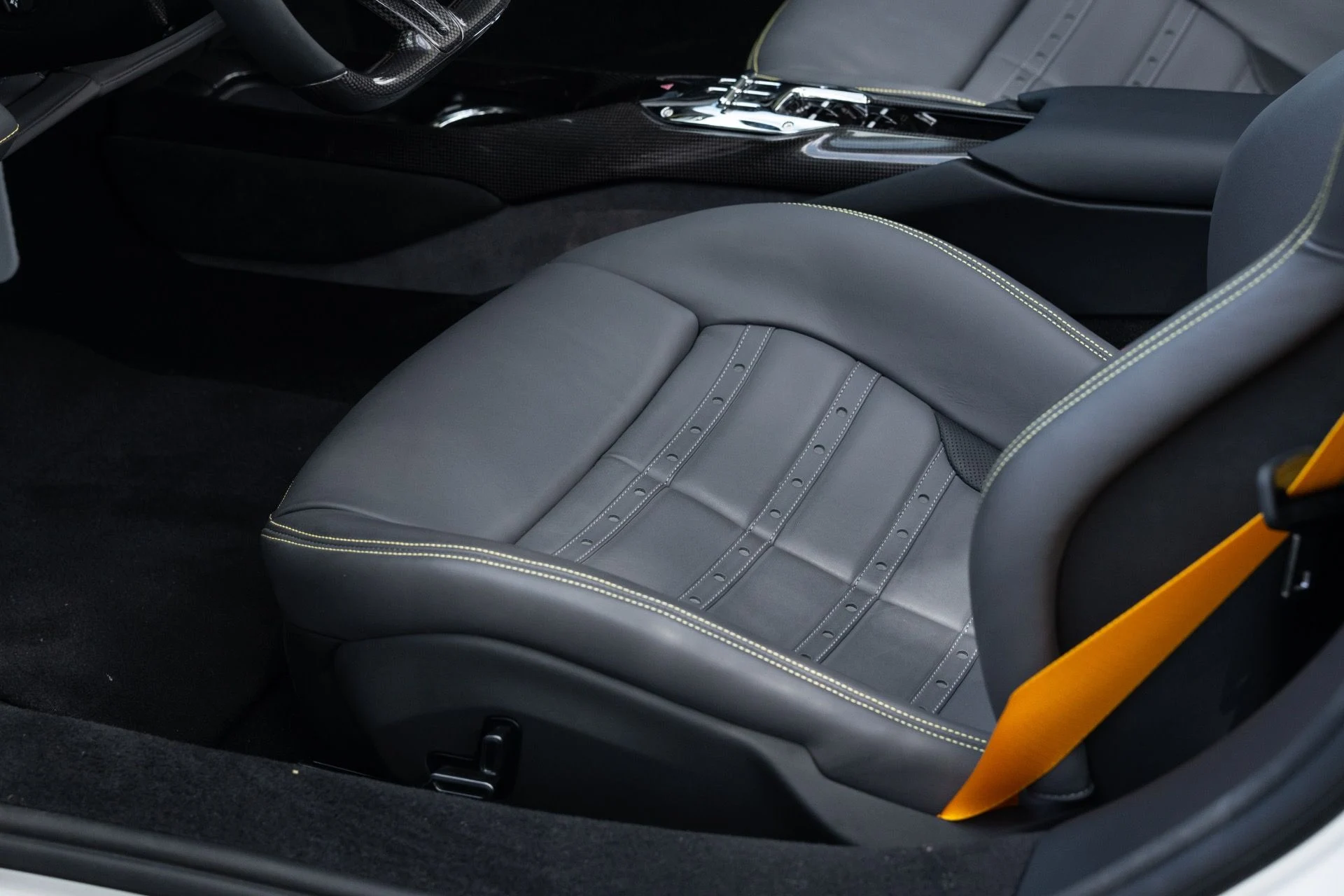 mph045_750872729_Used_2024_Ferrari_296_GTS_1776964703_7d236ab89b