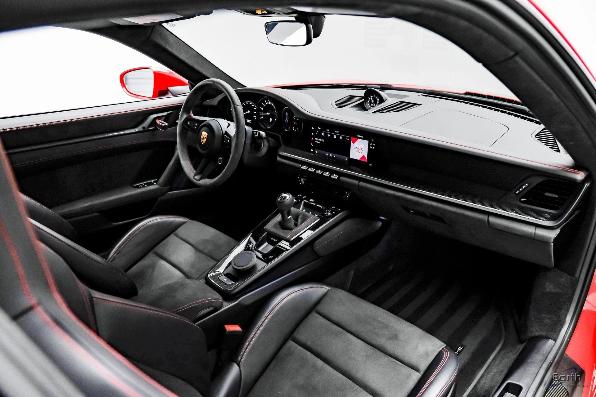 mph045_764056308_fe113e235499cae38b57ed5034faaa11x_c41a67d637