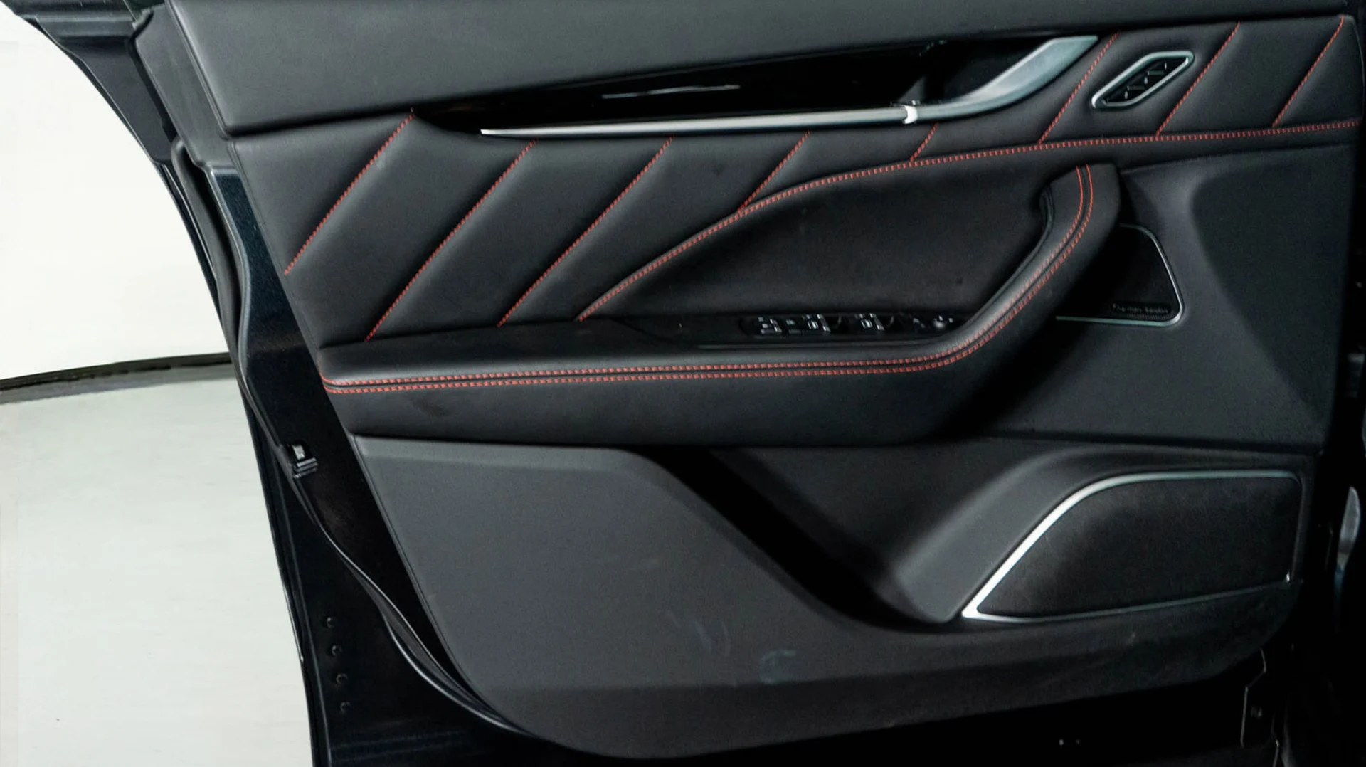 mph045_786645842_content_homenetiol_com_2001243_2130496_0x0_eba2b1e7e91b4bdaa701bb9954755f90_1d1e445032