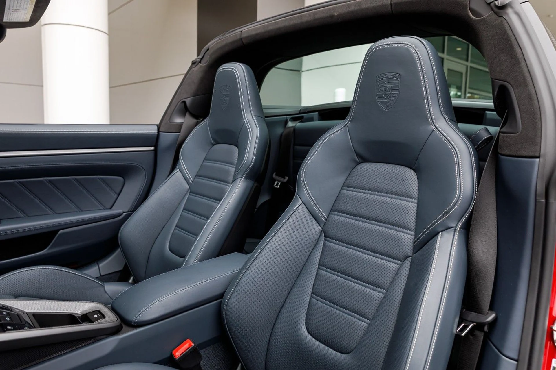 mph045_788643338_644_p49_l_618cd910b1