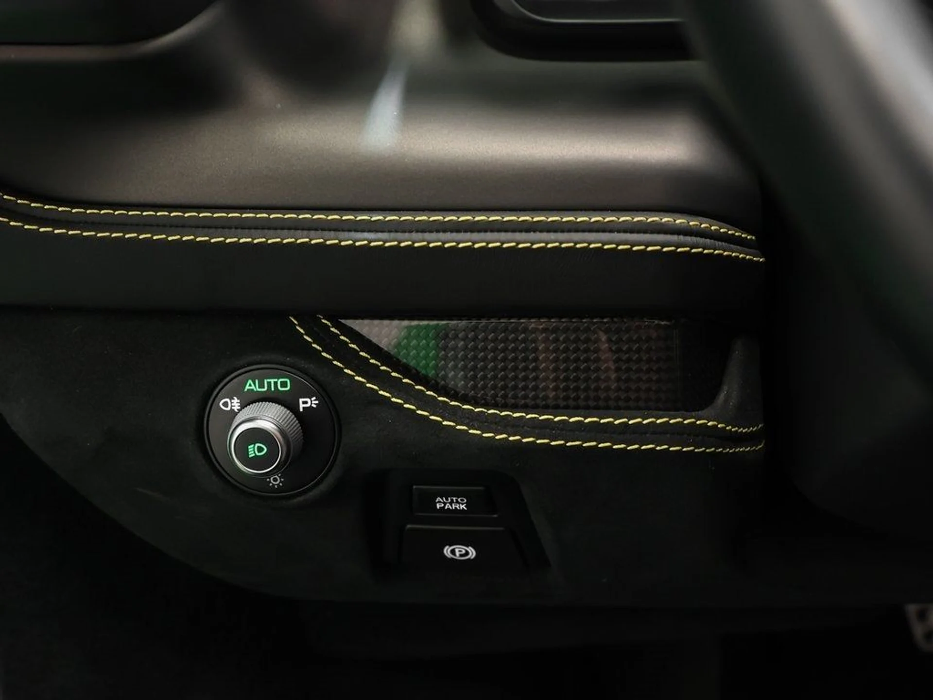 mph045_813872505_46_d23099f129