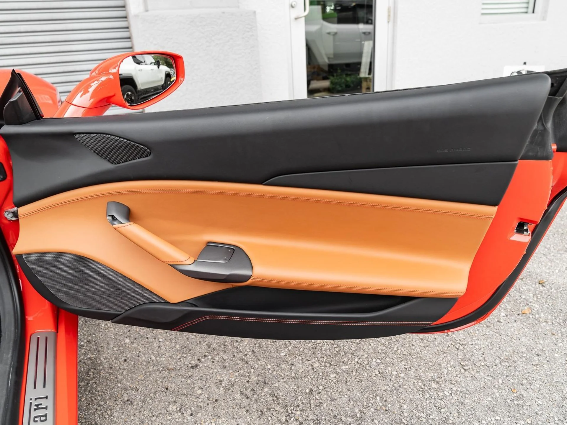 mph045_823570479_Used_2019_Ferrari_488_Spider_1764709593_8b5a184359