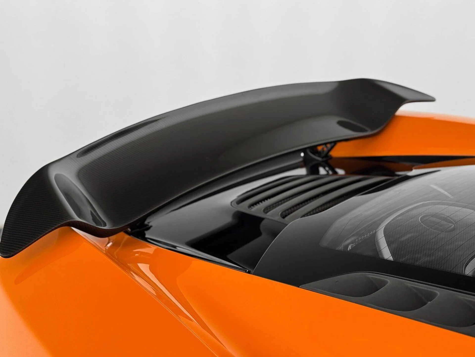 mph045_825396470_cfa6753a378d416fb175117ec4482f7c_00f0a9a25d