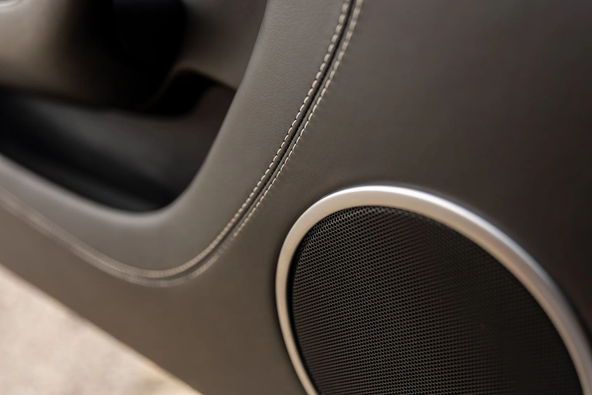mph045_827905727_Hi_Tech_Luxury_Imports_LLC_SCBFH_7_ZA_5_GC_055059_image_45_4d05d4f429