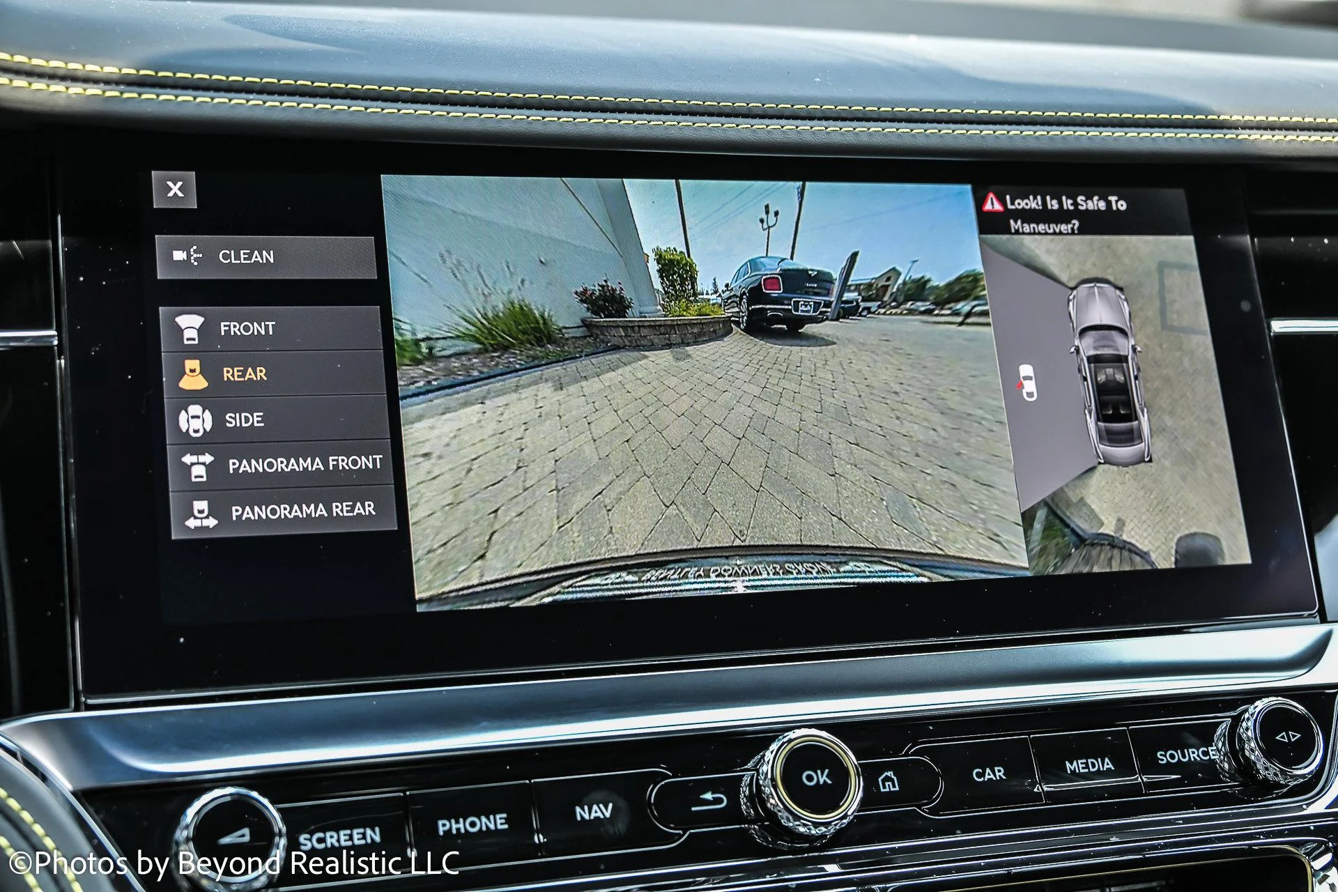 mph045_855739686_Used_2024_Bentley_Flying_Spur_Edition_8_1754380835_60a8a69a85