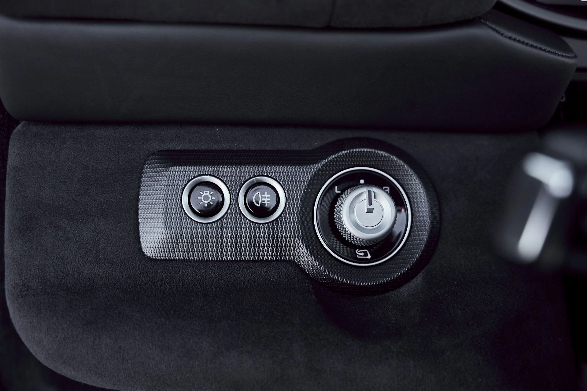 mph045_85623239_Used_2024_Maserati_MC_20_1771382134_85caead9c2