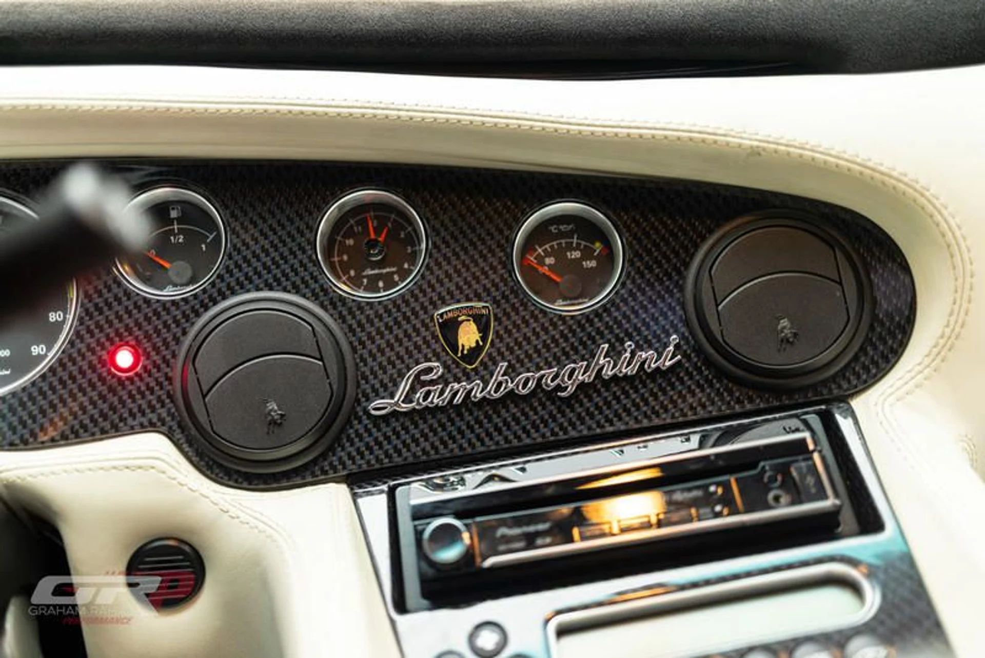 mph045_867586345_696_A0_C6_F_F977_4_D7_F_BC_80_909_A38220_D48_70a34577ea