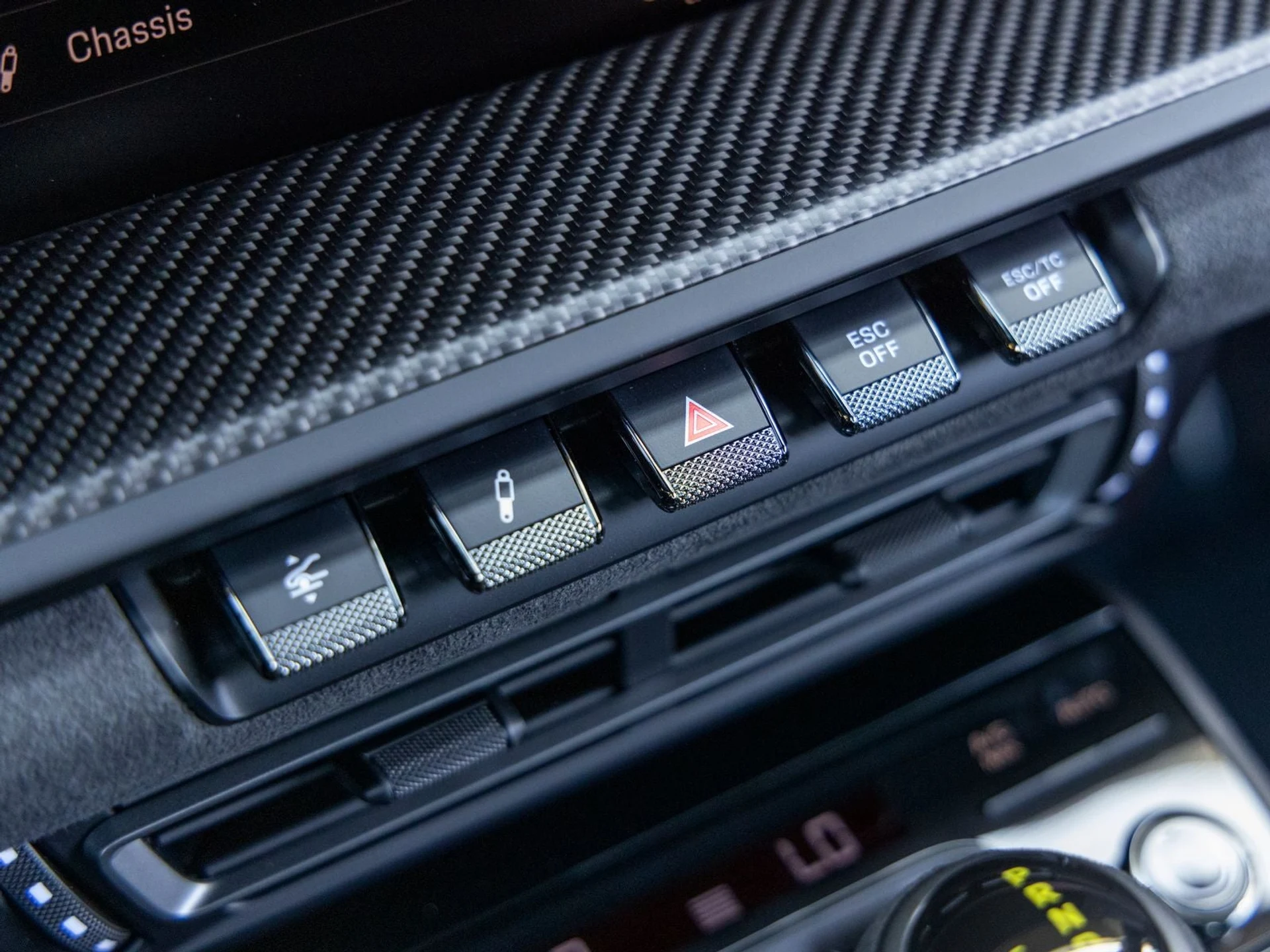 mph045_882936389_46_a3a94610af