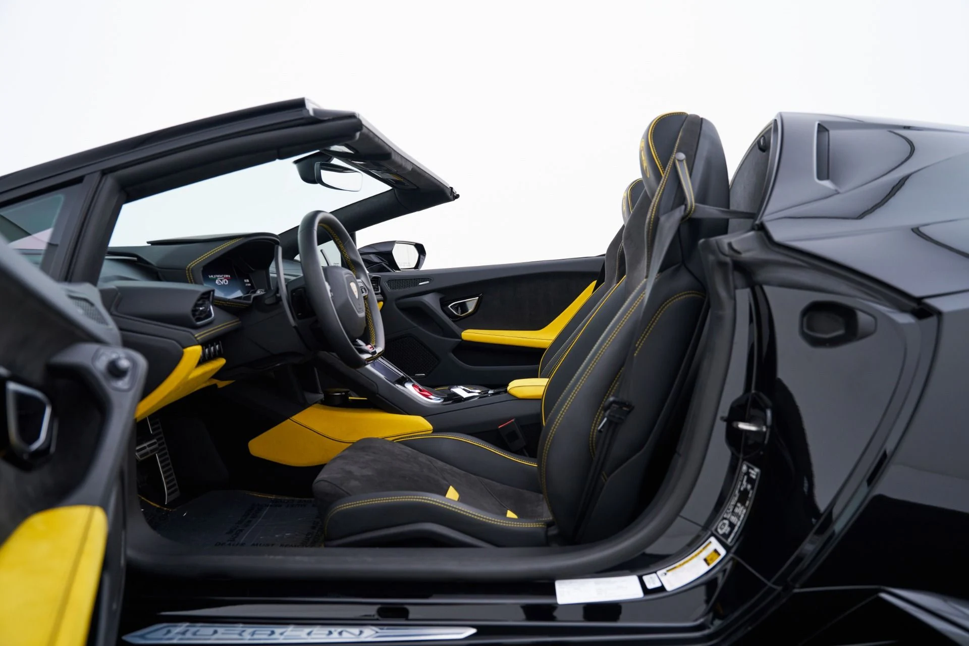 mph045_891714288_Used_2024_Lamborghini_Huracan_1793135589_6d8c7cb34f