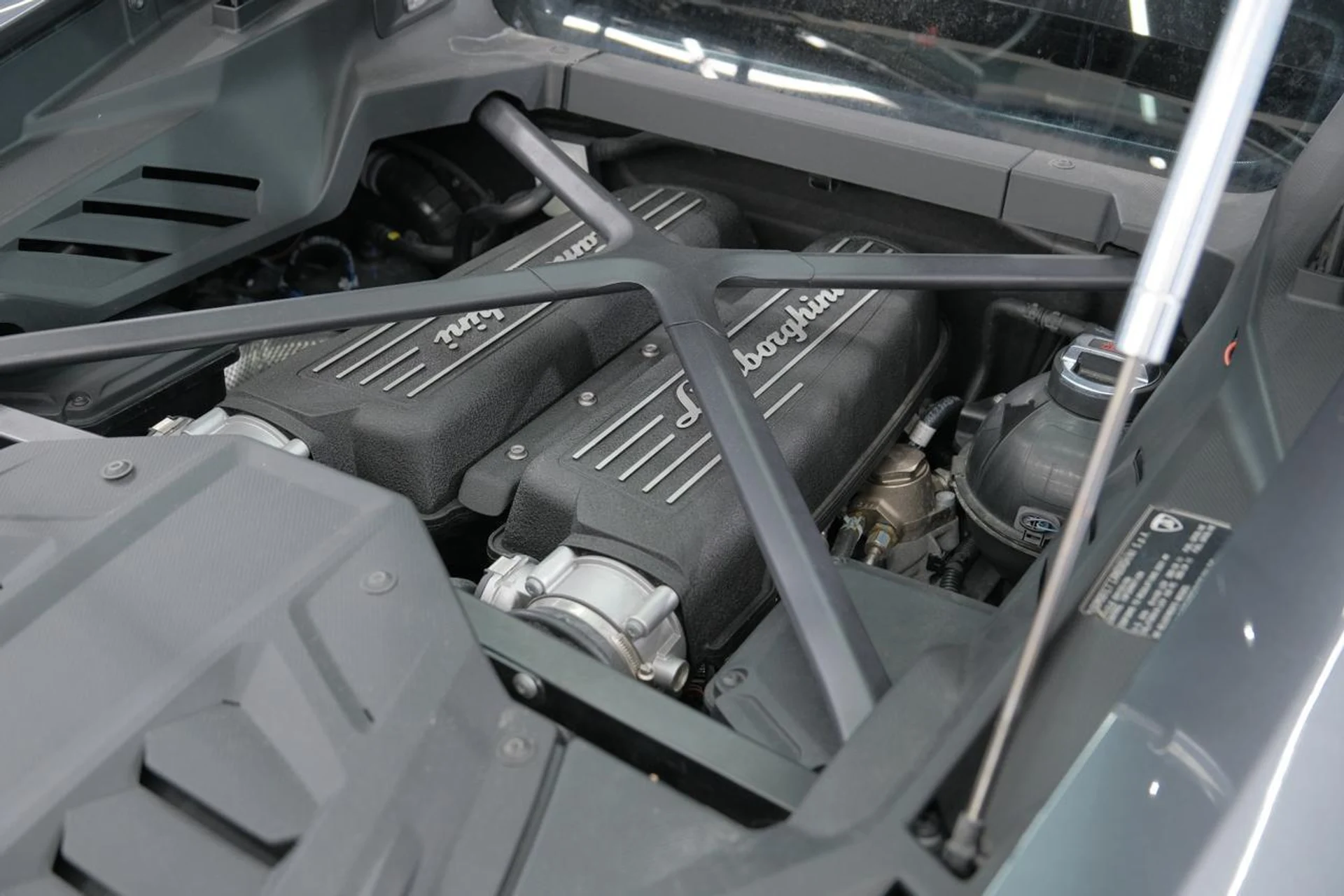 mph045_895236414_b0f162b43b5034f4e6fb5798ea251c72_9084537ac8