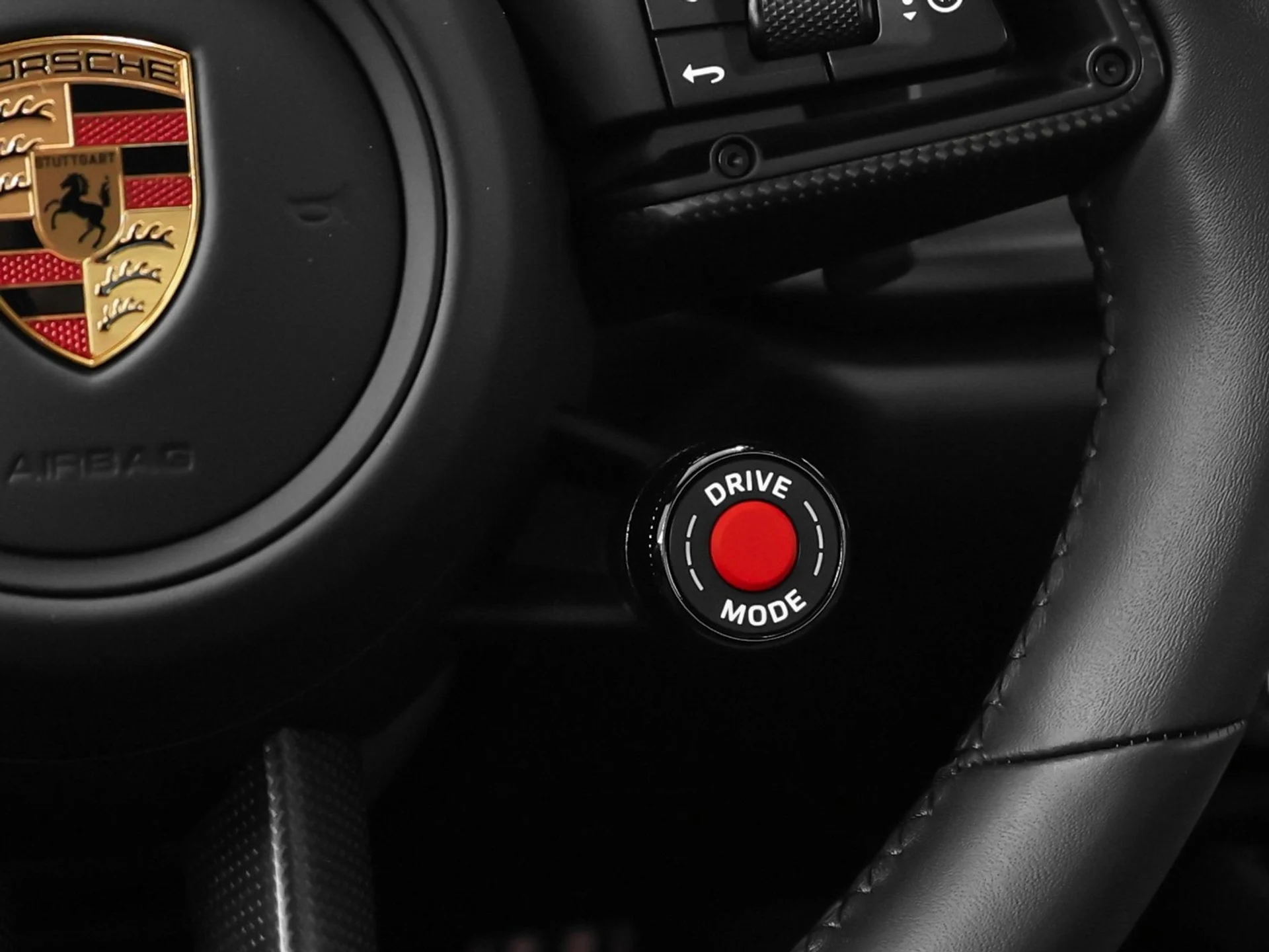 mph045_912917631_46_a572fbf231