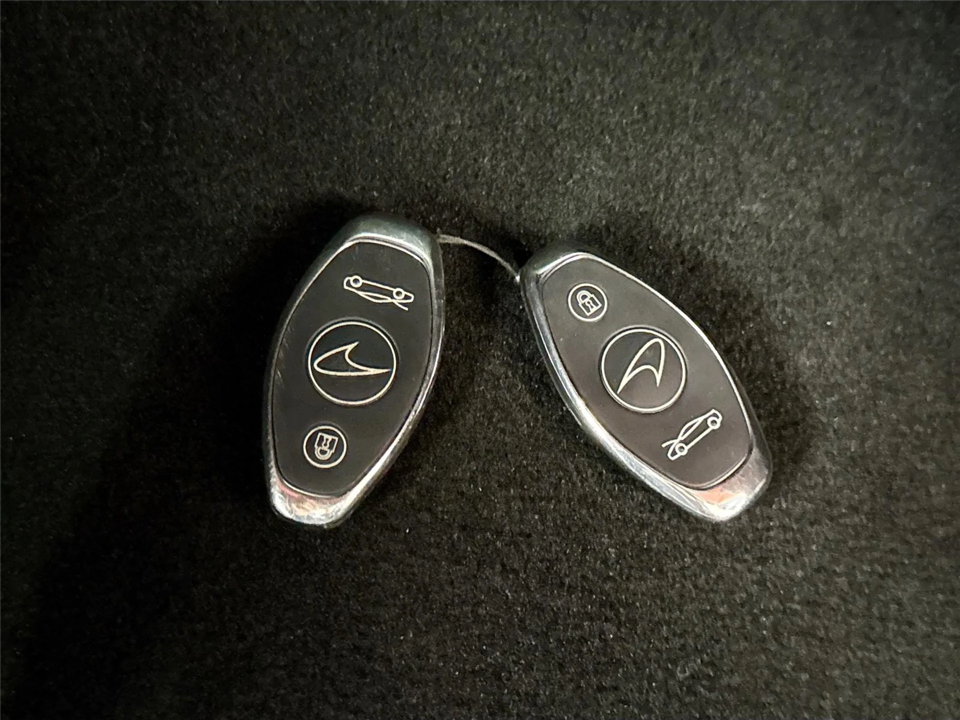 mph045_921436506_e0feded9da71368d90d05a071c3fe998_83e3ffc0a1