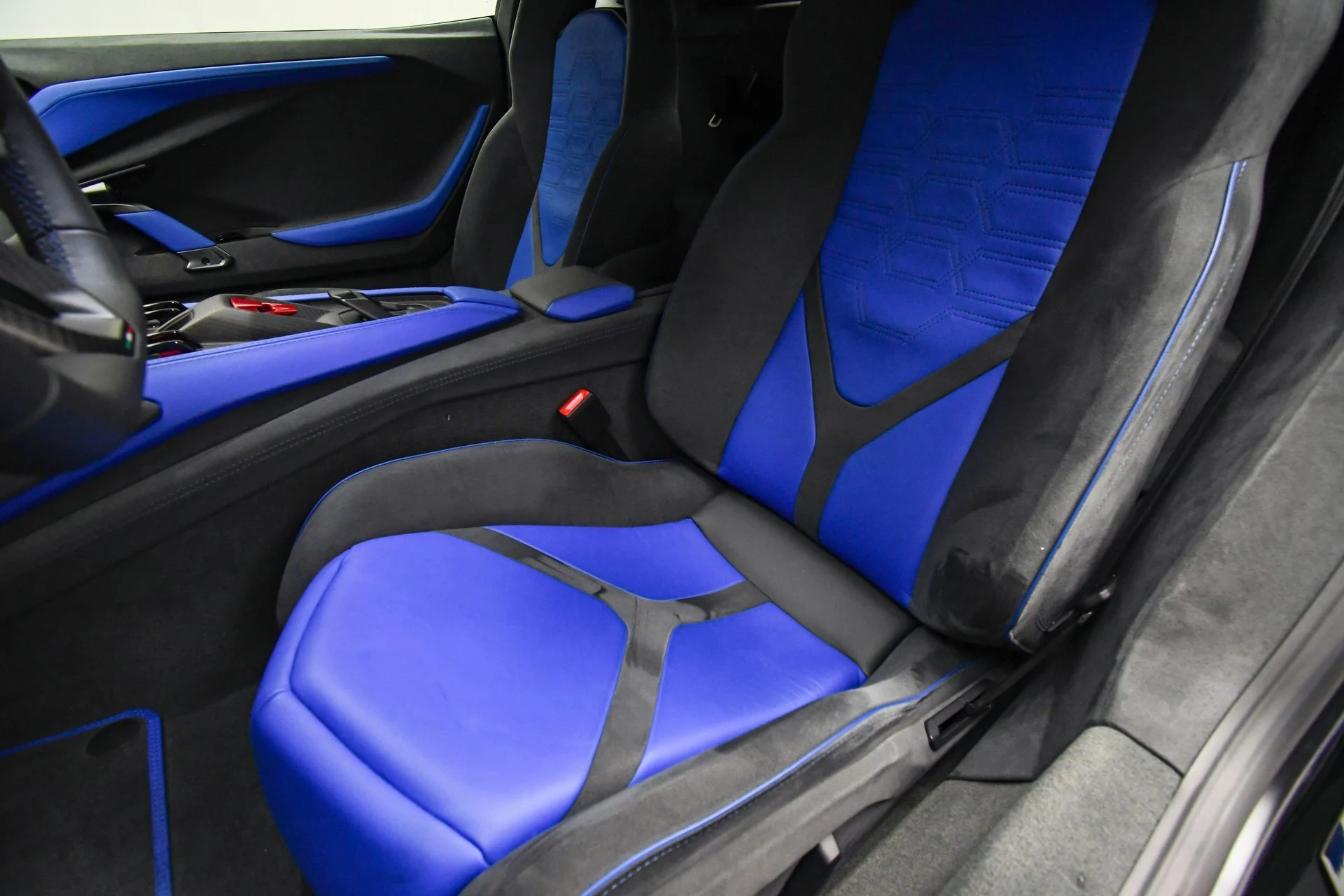 mph045_924222394_1fa8f316_1d75_497e_a468_696a9329a5e5_35b206f908