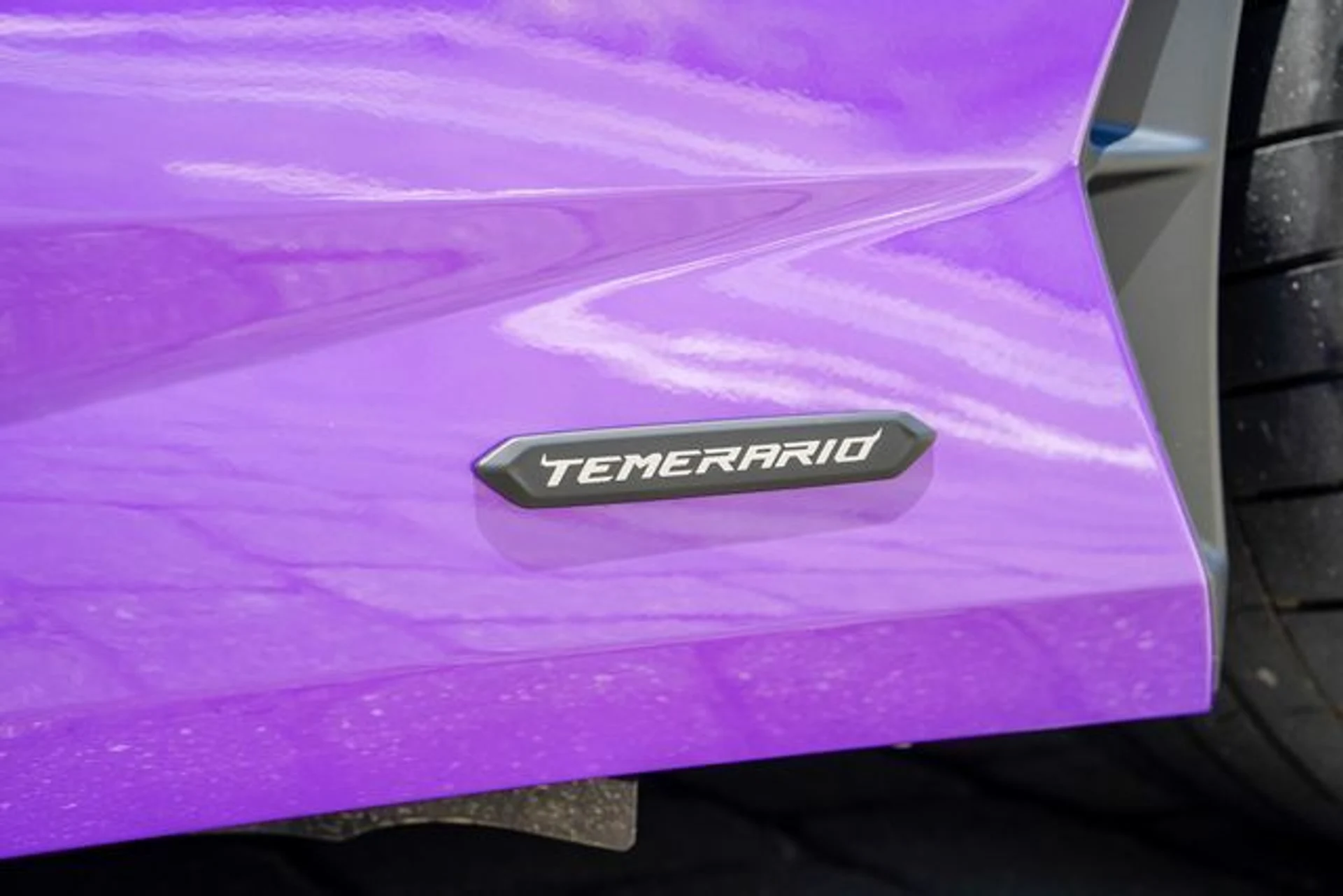 mph045_93626938_23014494_46_c03c4530e2