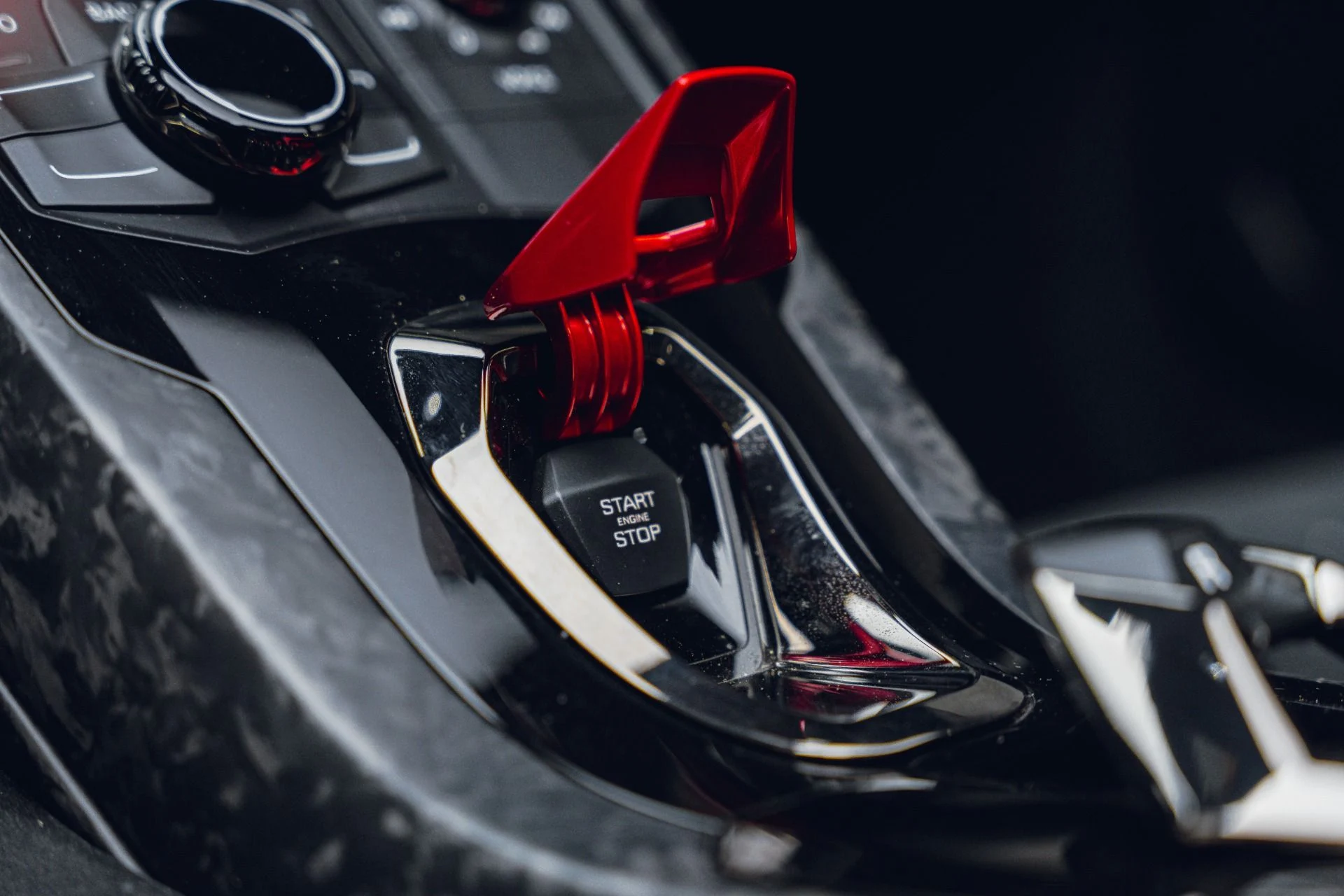 mph045_950129956_Used_2019_Lamborghini_Huracan_LP_640_4_Performante_Spyder_1781799753_cf915f1d7e