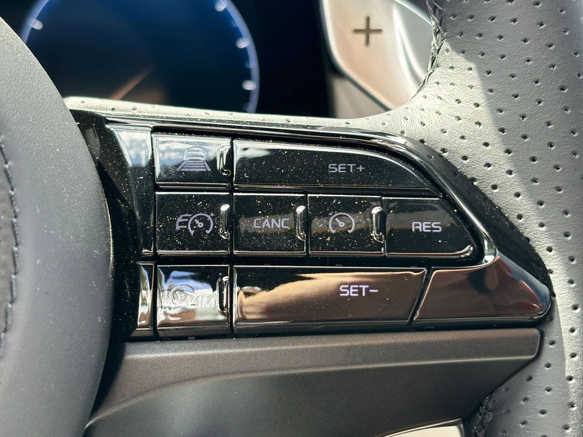 mph045_958782712_ea77283cc7234d31b394253229bf9708_efe8613dc7