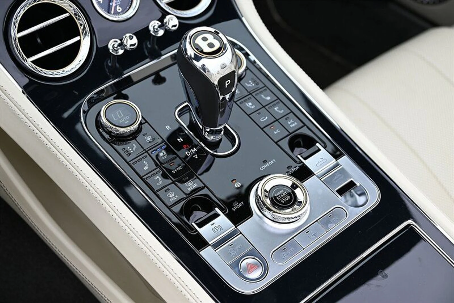 mph045_984314131_ef86d446f1_800_8ef612da29