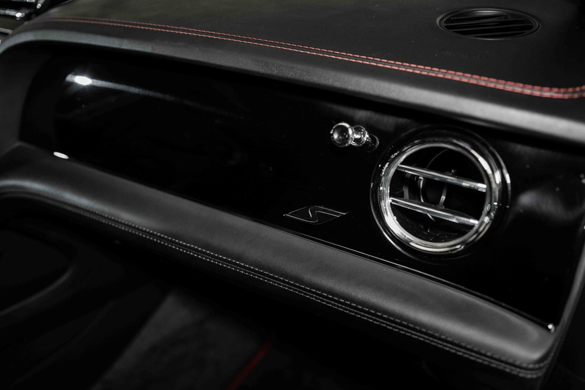 mph045_987485045_Used_2022_Bentley_Bentayga_S_1725543345_30d9c513dd