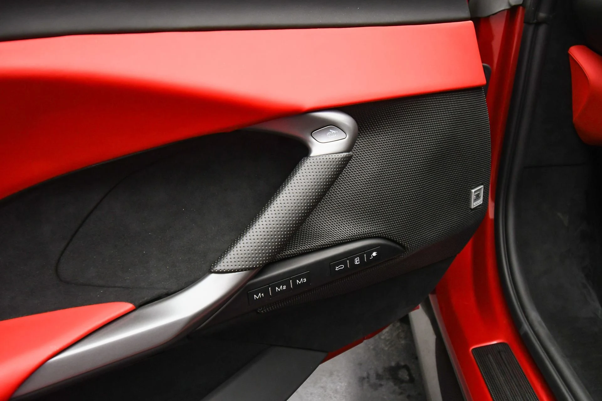 mph045_998143243_03a488308e6e4bb7ac9ba6d441d55280_f1f3ed785a