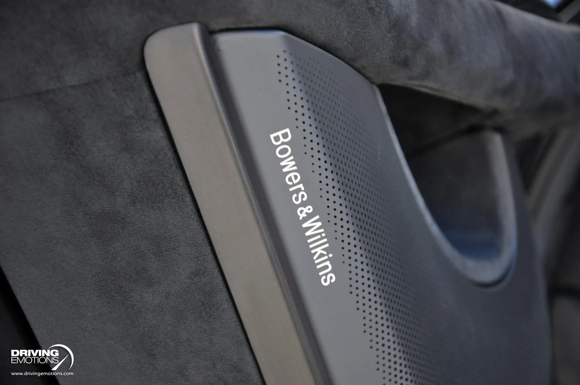 mph045_998476470_836_p46_l_742a587c49