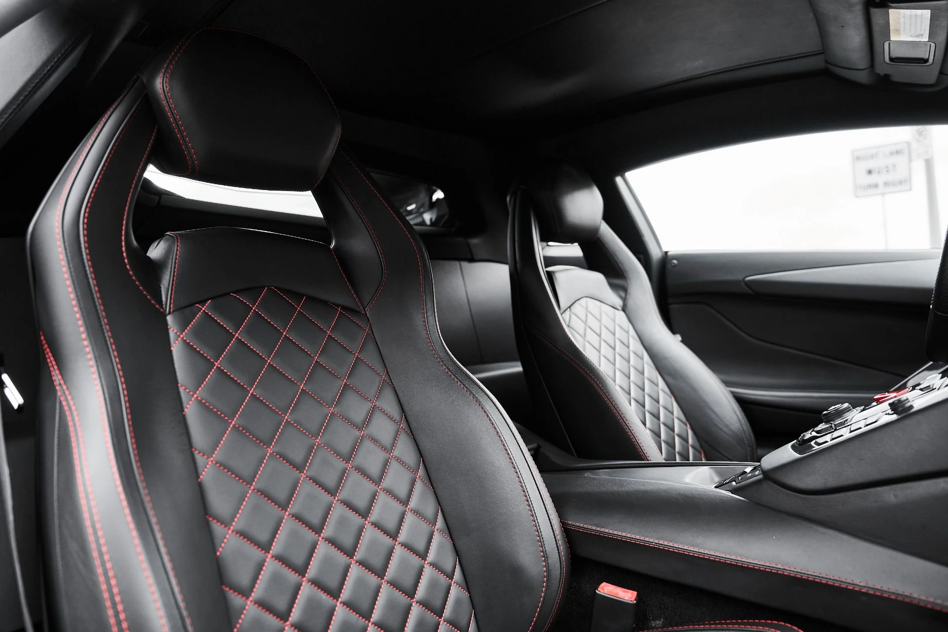 mph045_998769792_Used_2018_Lamborghini_Aventador_S_Base_1775006894_e19bd88dcb