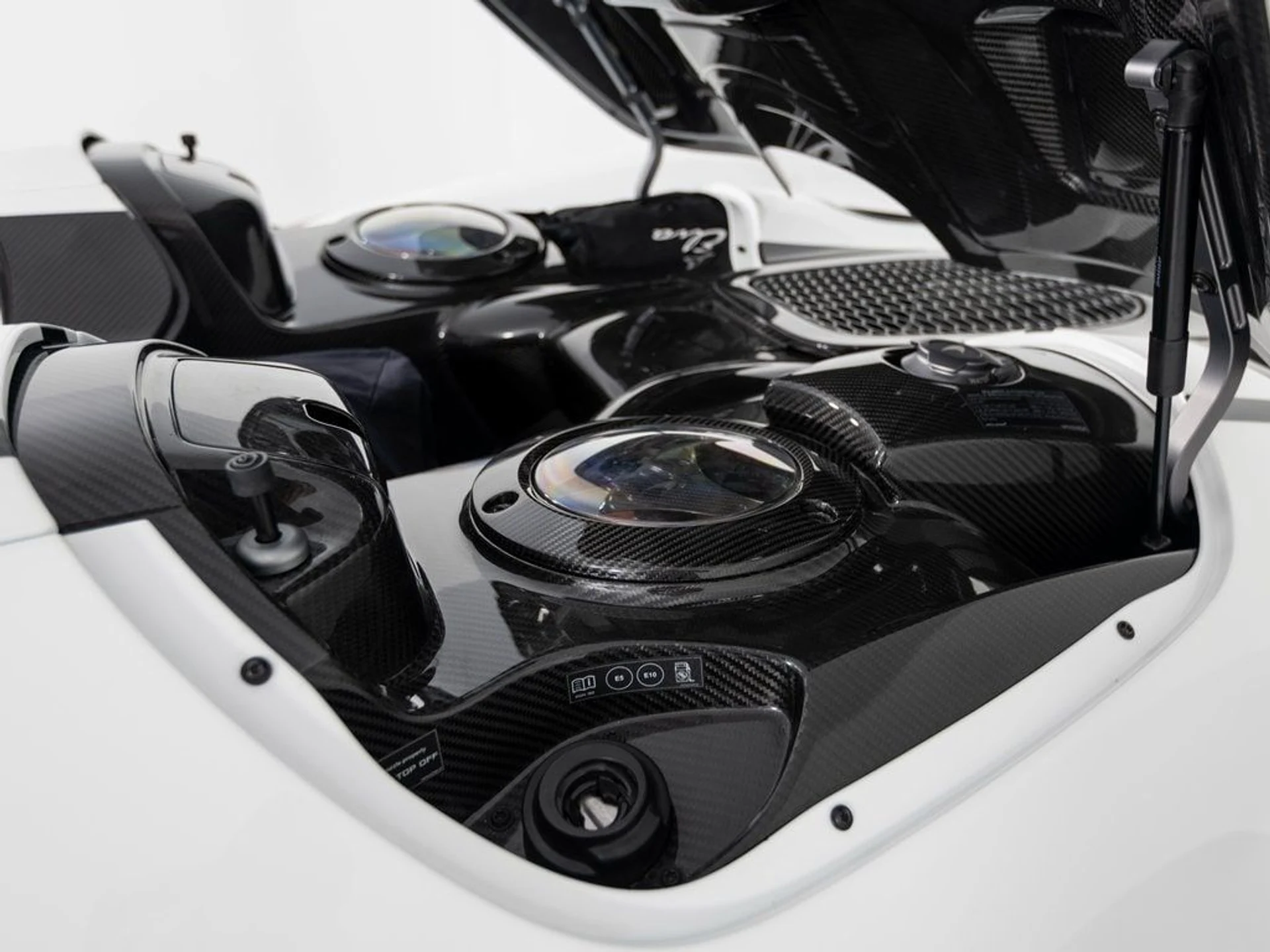 mph046_1015963558_53278cebaa35f1eea8df49ca2cce0926x_4e5d677896