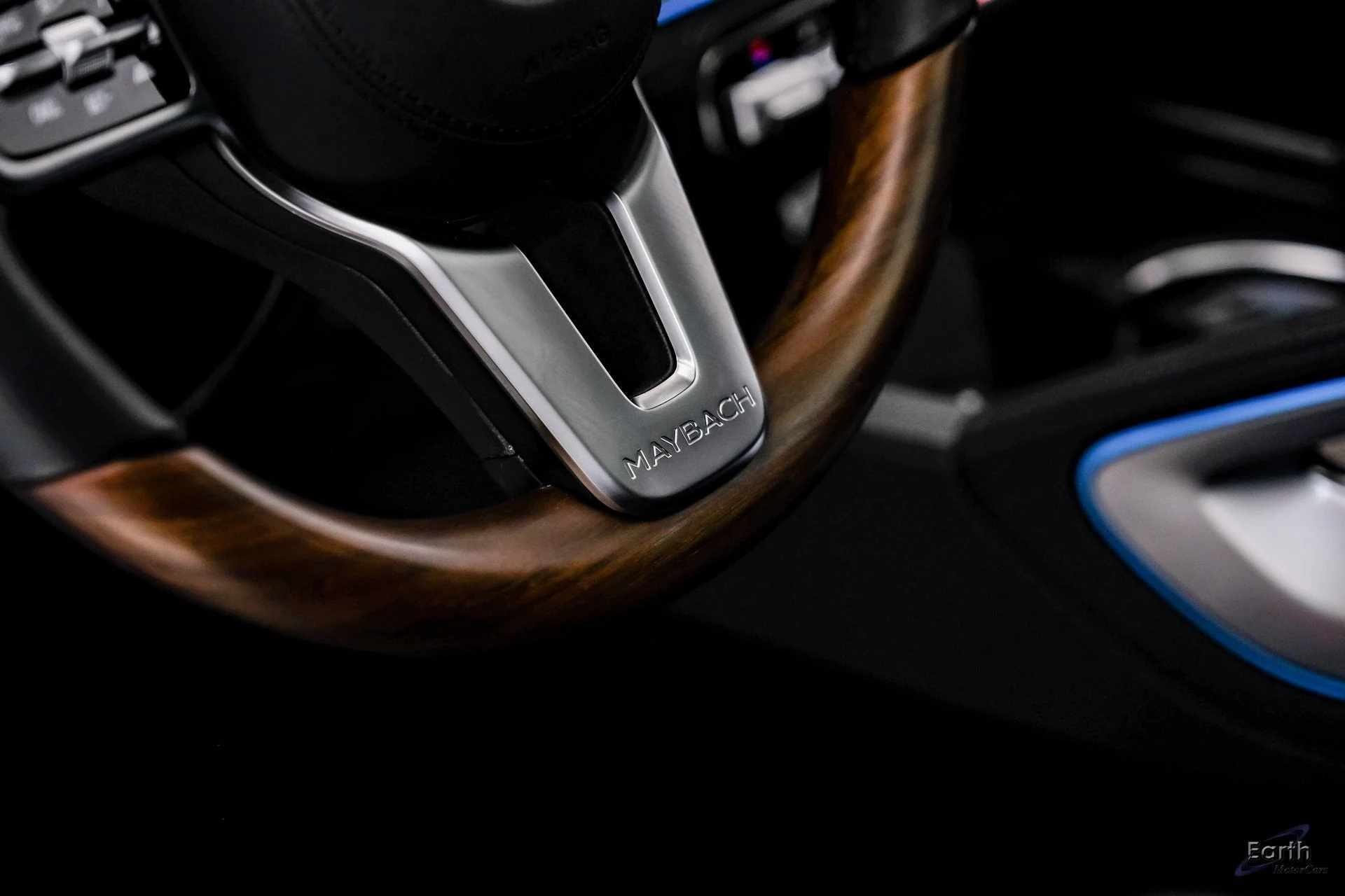 mph046_1022453562_3a888239566e53f14b7a302f3bdb9957x_105db42317