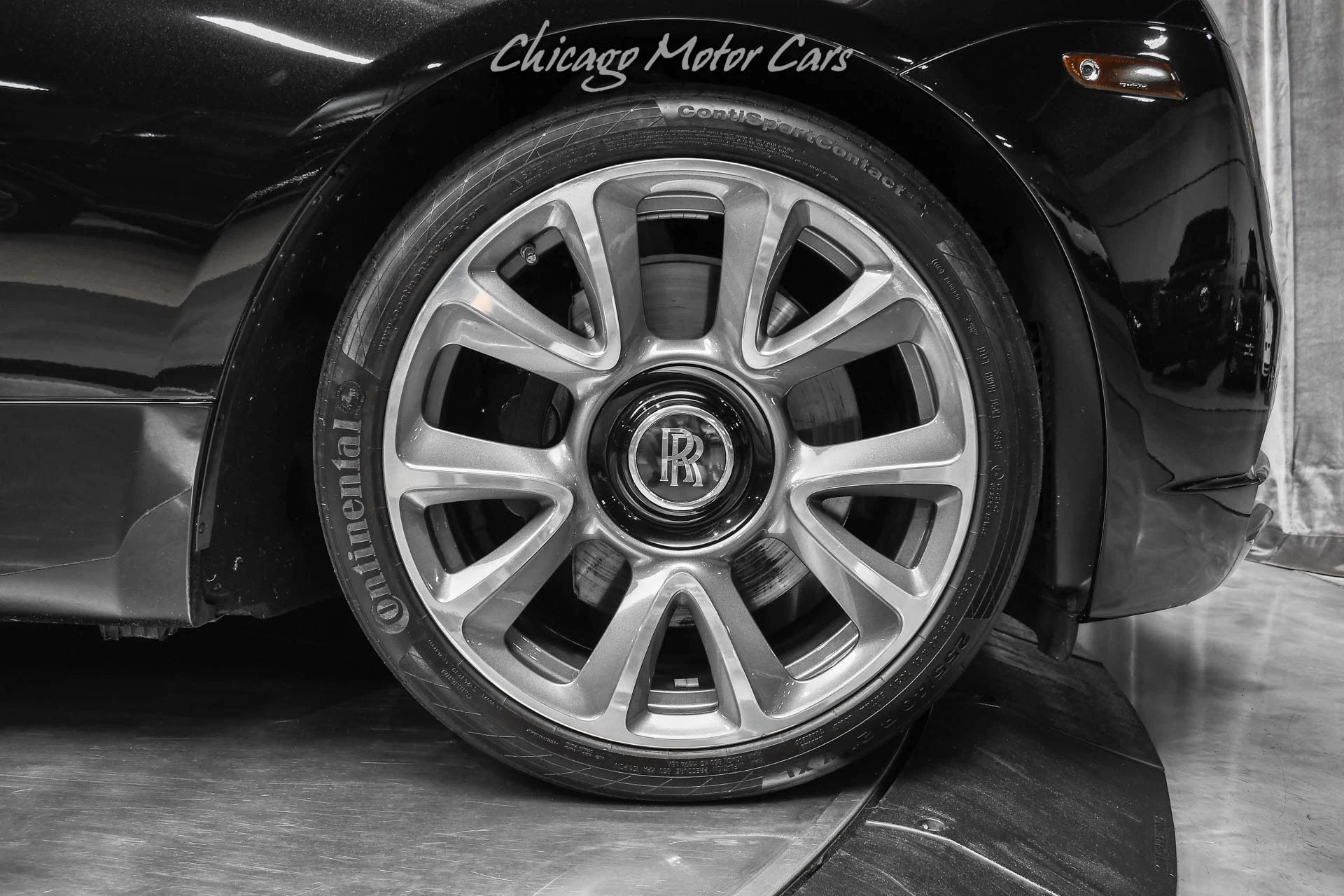 mph046_1025327839_9951_p48_l_ff26d4d22d