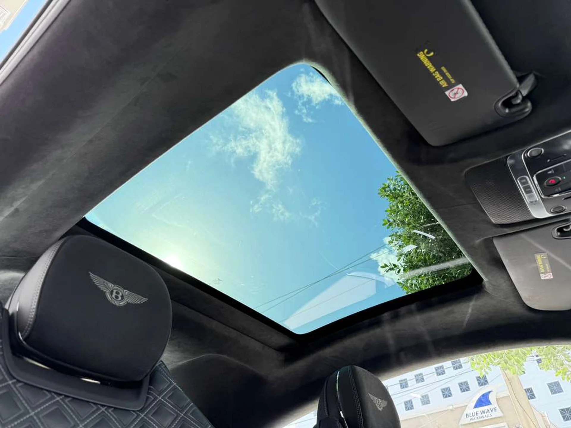 mph046_1033404830_Whats_App_Image_2025_12_17_at_5_40_22_PM_4_a0b1fa1730