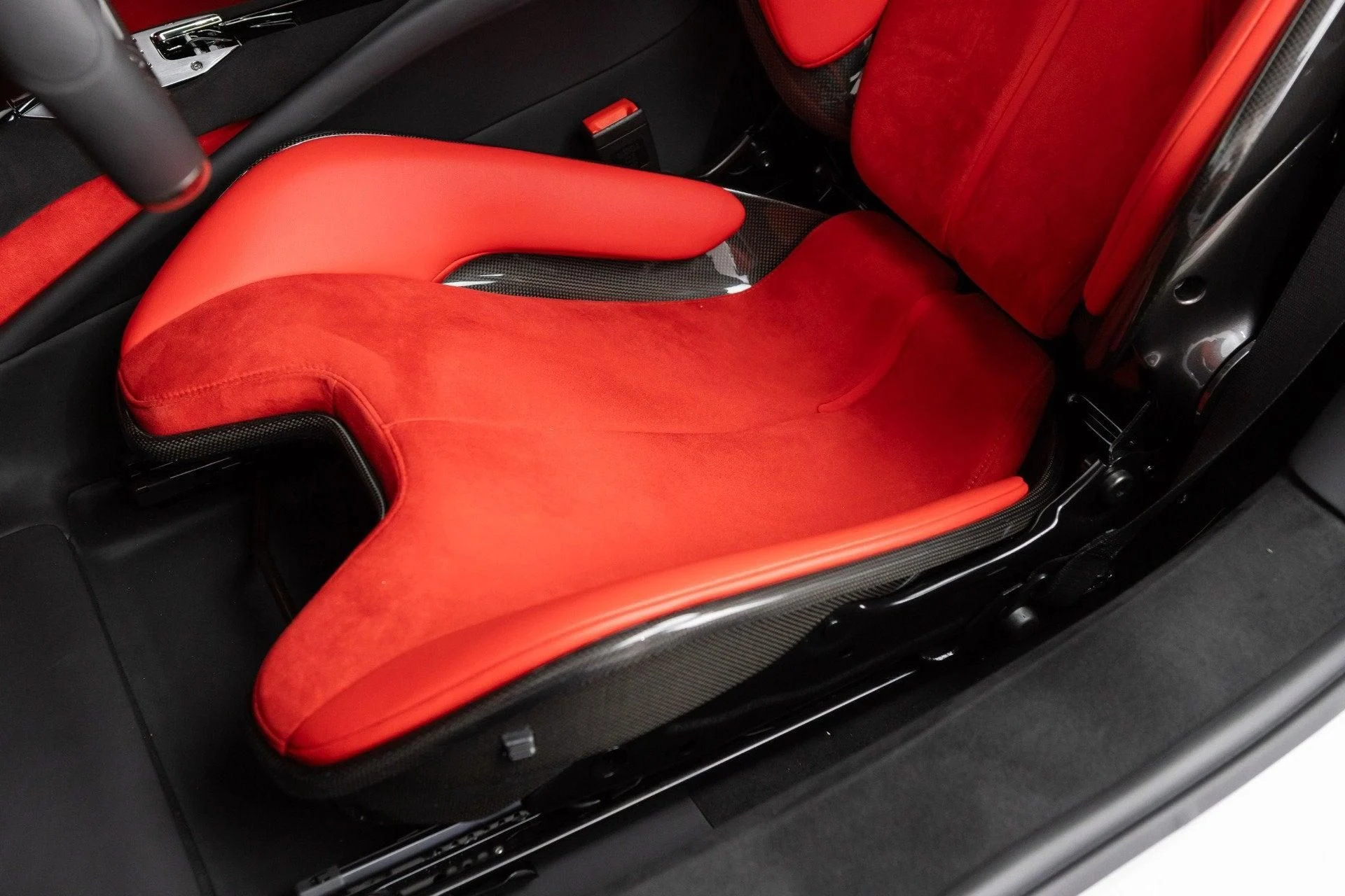 mph046_1040340140_Used_2024_Ferrari_296_GTB_1777368306_082bbfb0d5