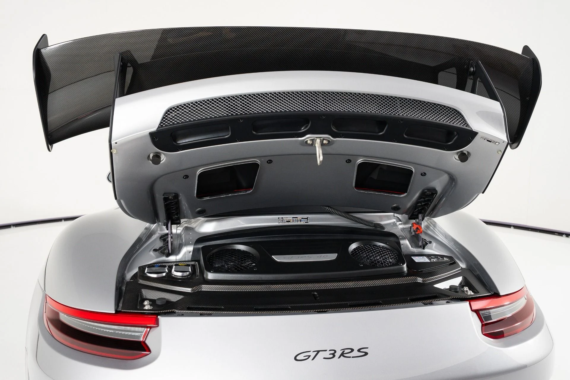 mph046_1054414825_Used_2019_Porsche_911_GT_3_RS_1786044006_f7e5506408