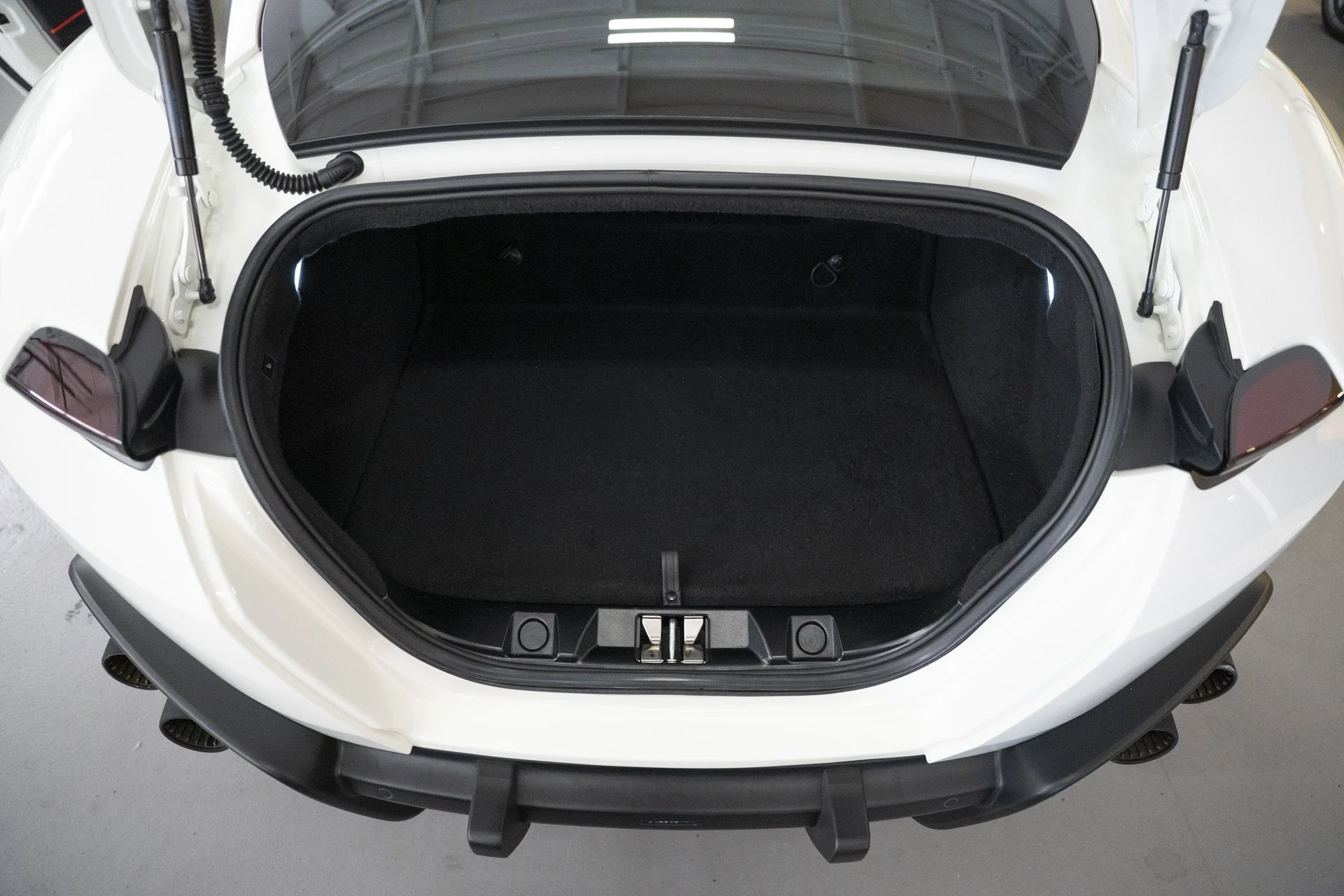 mph046_1060195079_5626870860a34e31980da9feb4ac637d_8e893ac1f9