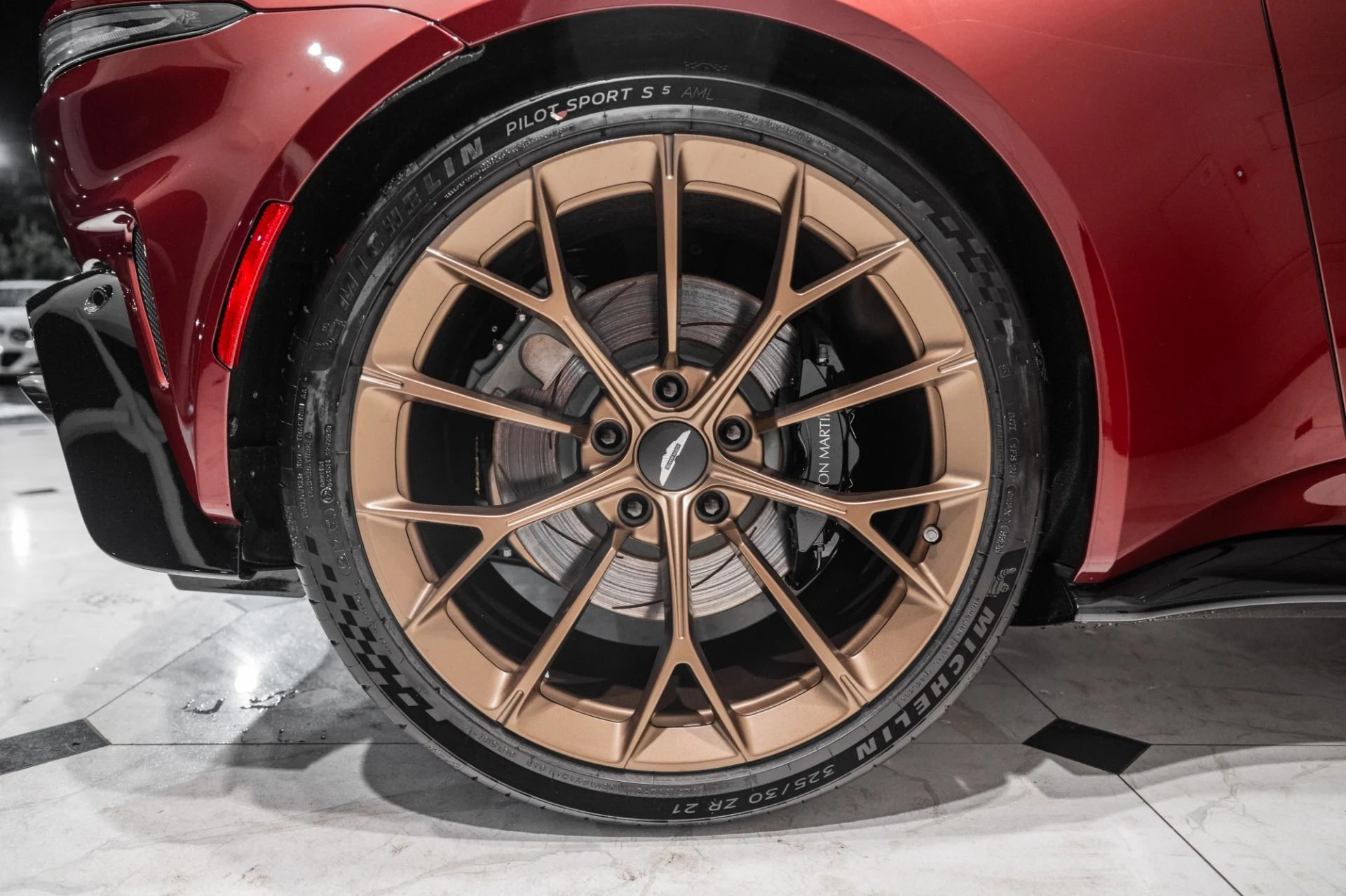 mph046_1069611928_New_2026_Aston_Martin_Vantage_S_Roadster_1784732743_271df05007