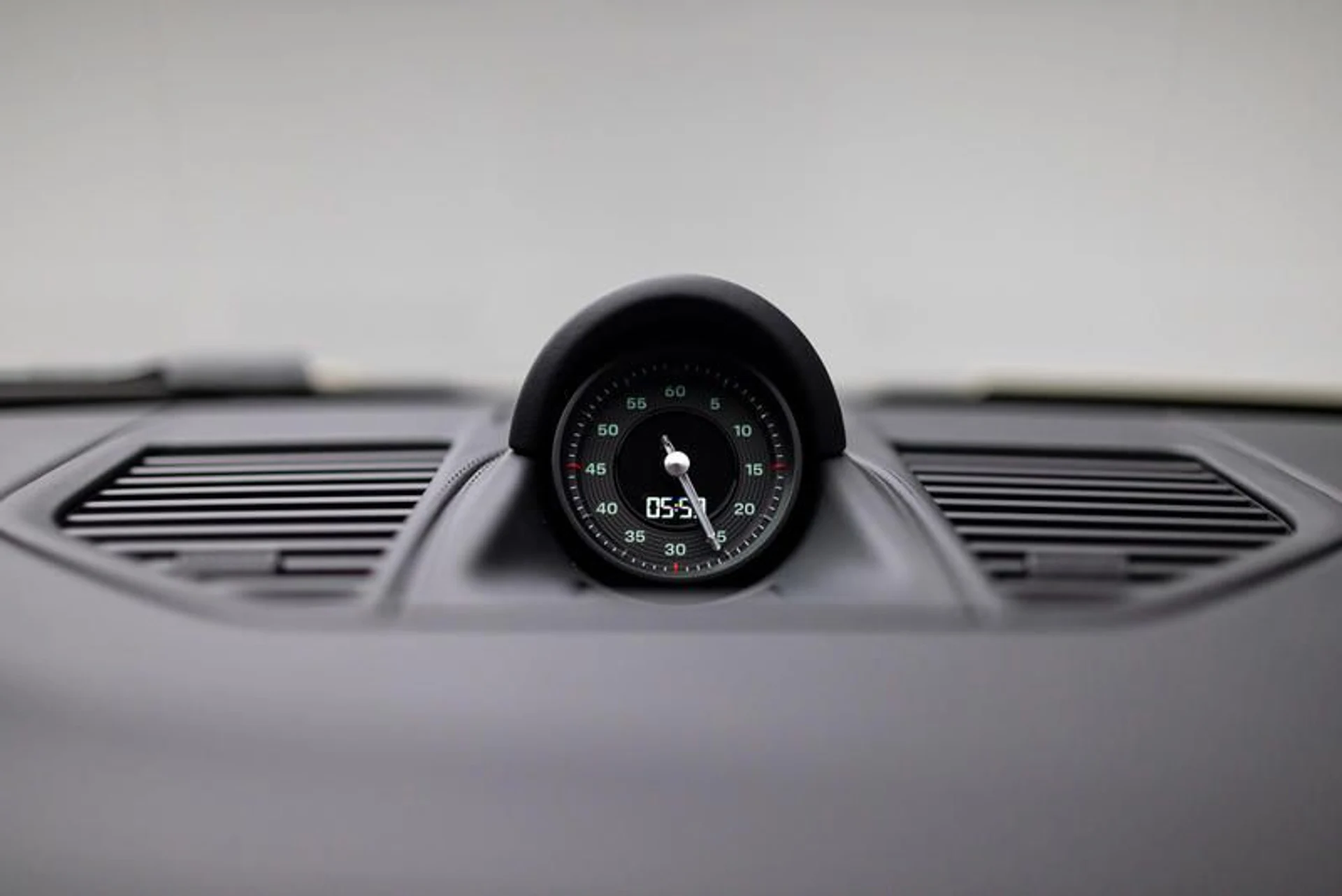 mph046_1071085960_40_D487_D6_D095_45_A2_9208_4_E66_F3_C25433_eb4658f6a2