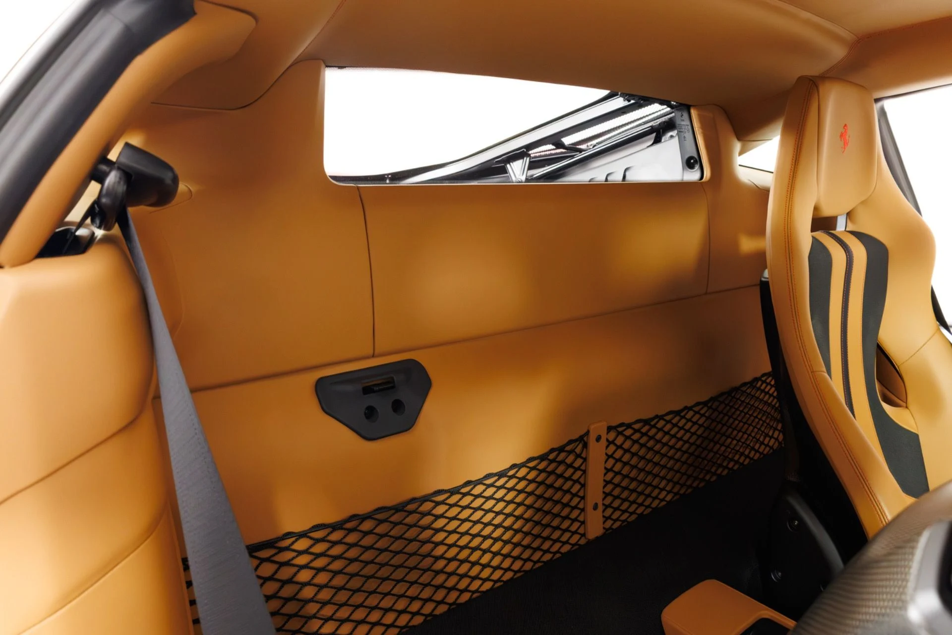 mph046_1111233912_Used_2020_Ferrari_488_Pista_1774991854_4de06d8d96