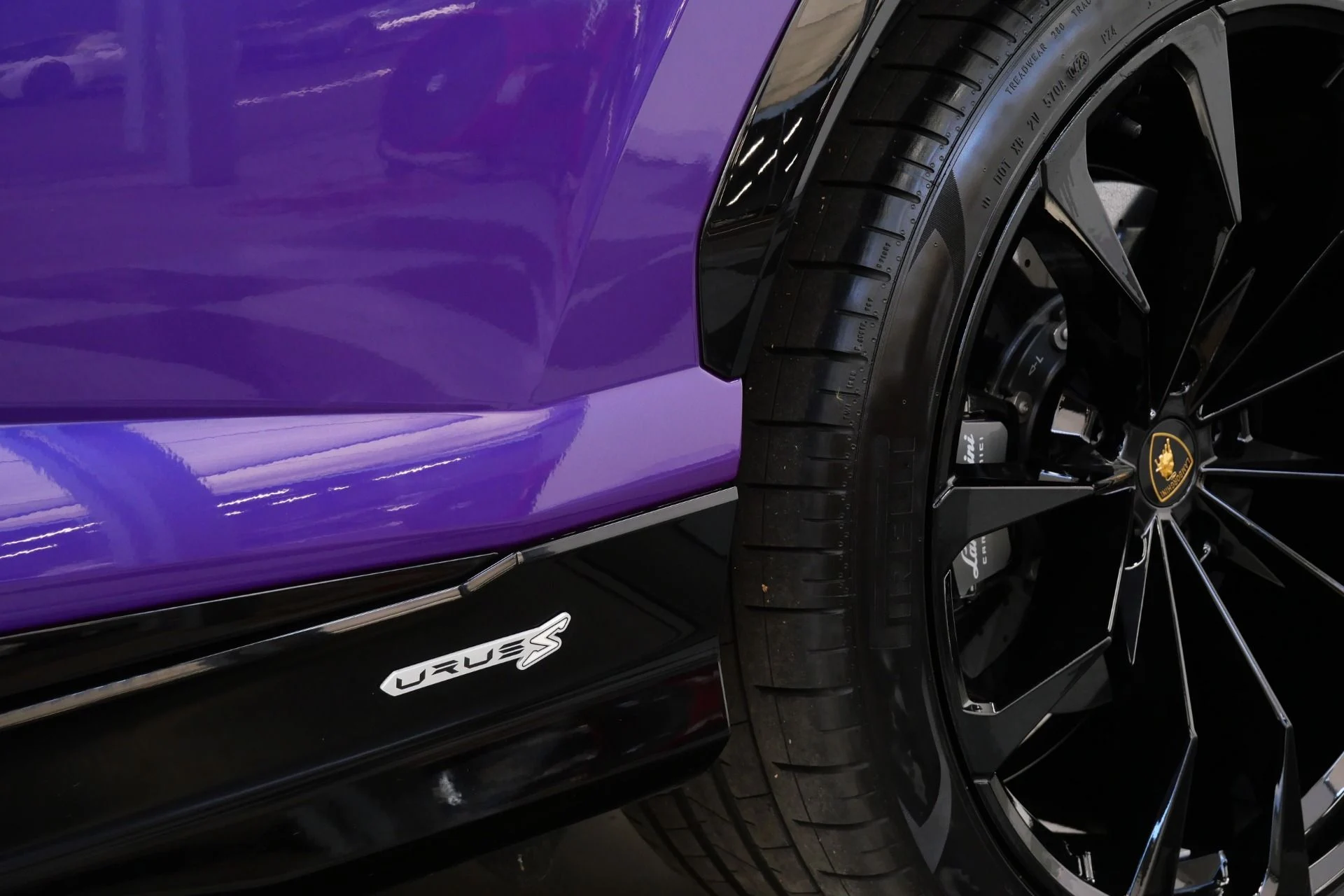 mph046_1122781229_Used_2023_Lamborghini_Urus_S_HIGHLY_Optioned_Ad_Personam_Paint_94_K_in_Options_1773247246_0c4875432b