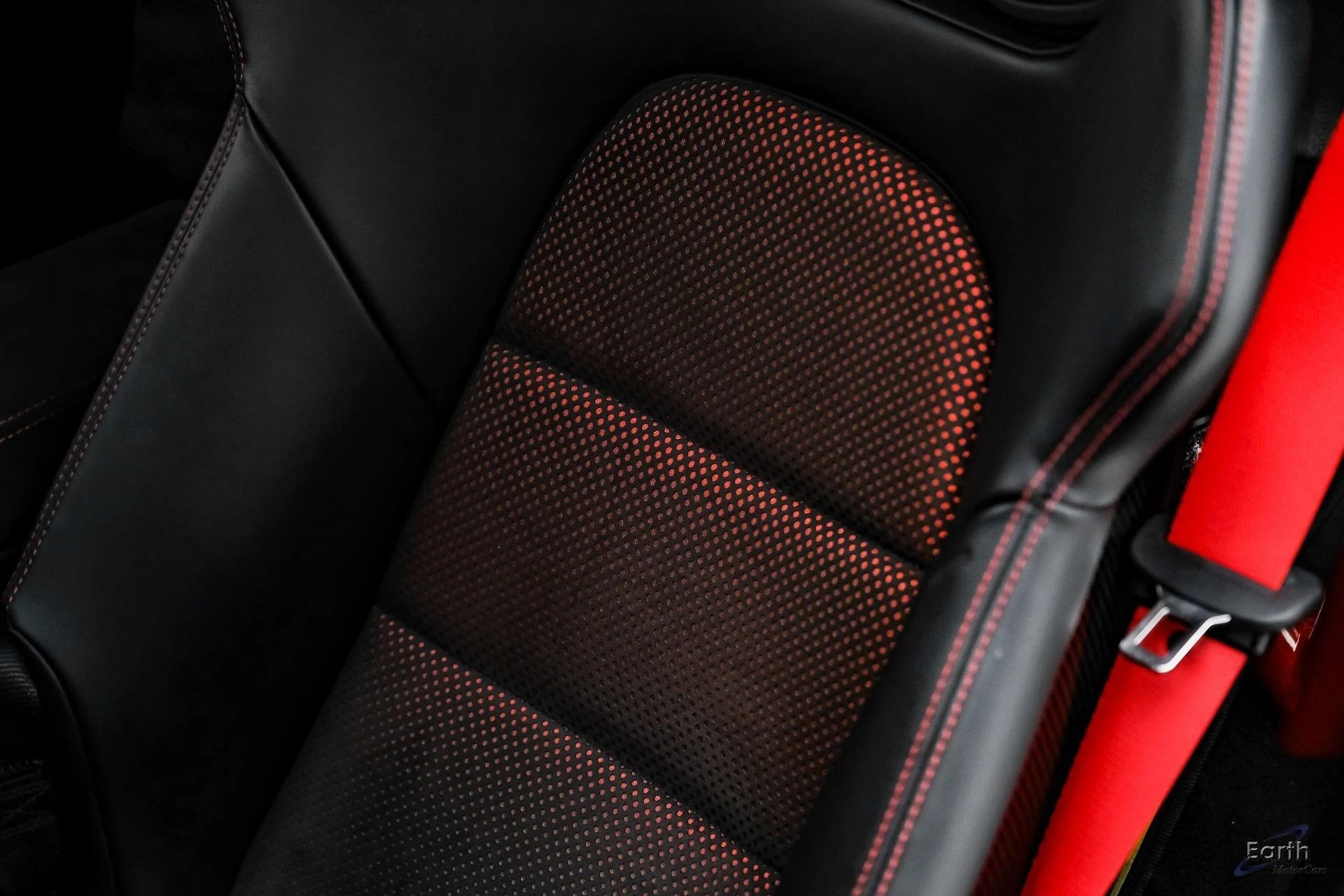 mph046_1127589601_d99db4b7fadd73766f9a033c11e2d960x_6266f51cb7