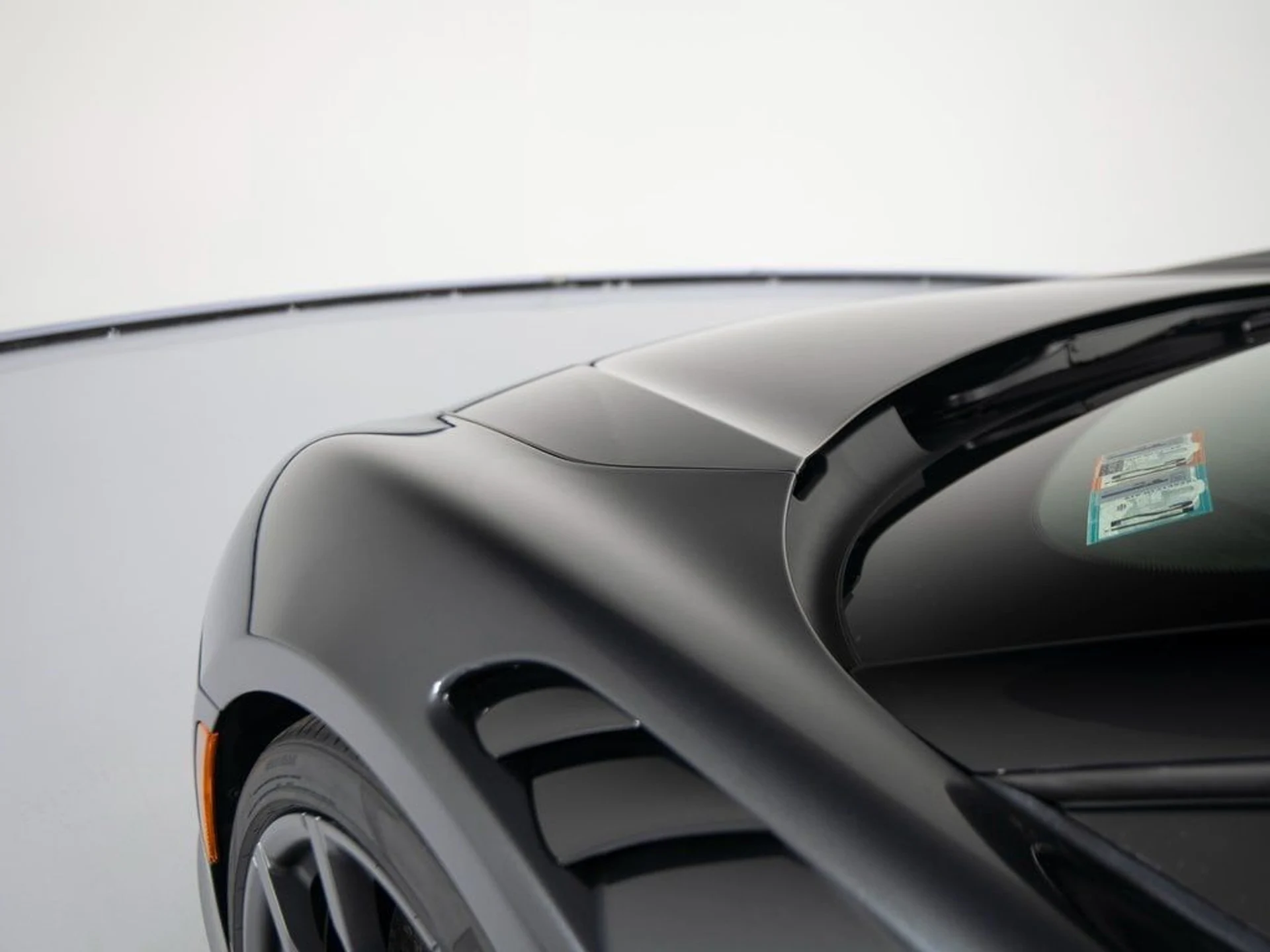 mph046_112770049_0a7d1139cc3ccc56078f071a8d5c8f08x_9d129d6bd0