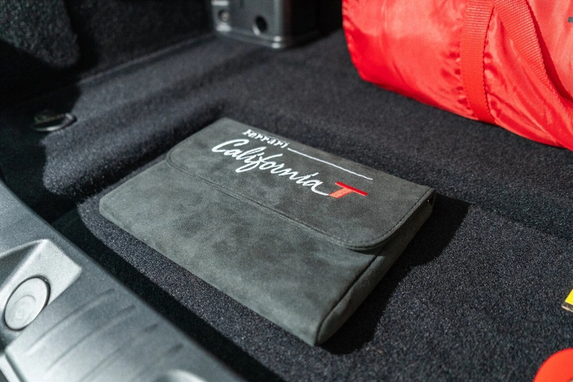 mph046_113060202_30885b0995_1280_a943b0ada7