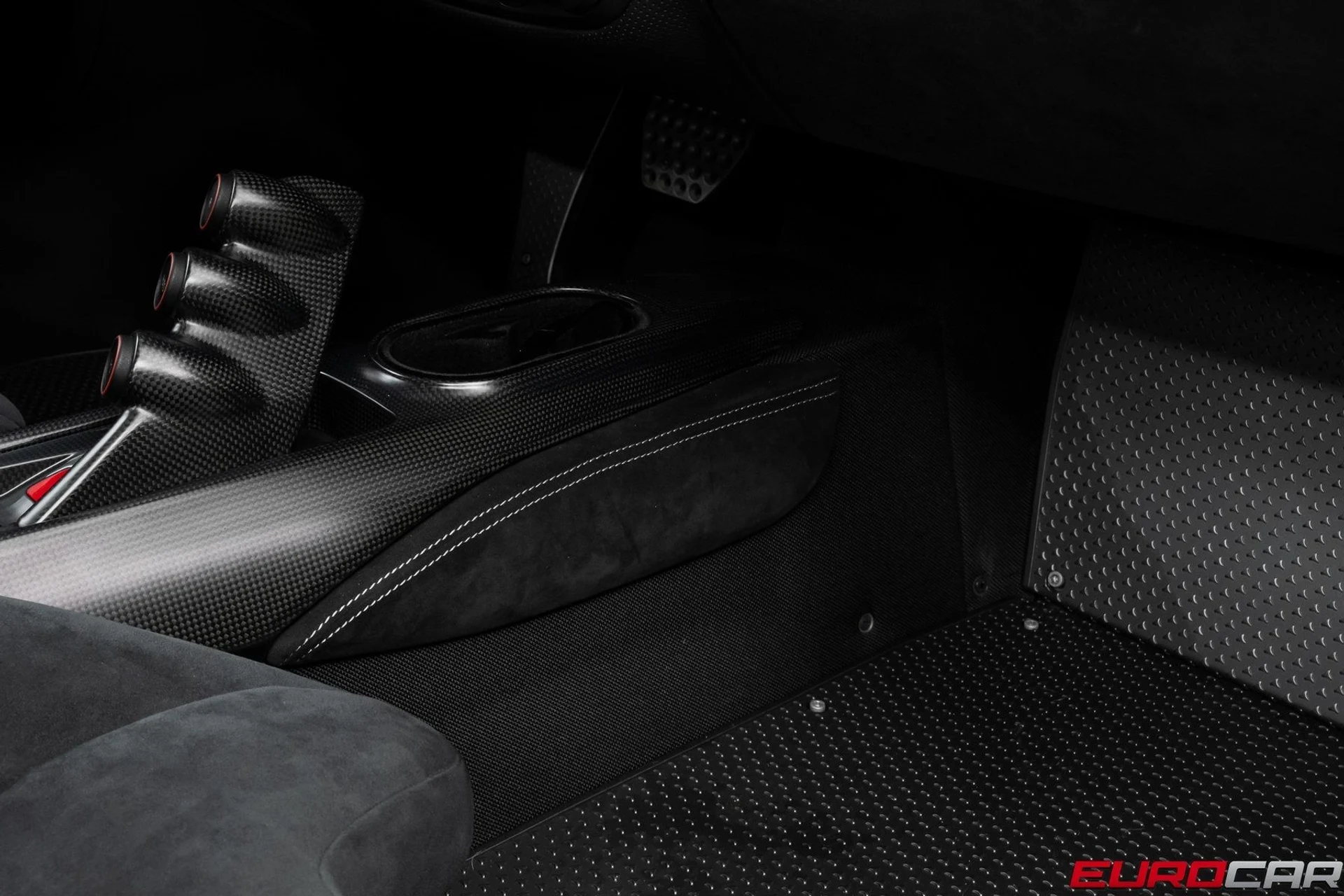 mph046_1133437348_image_47_fcf8b62723