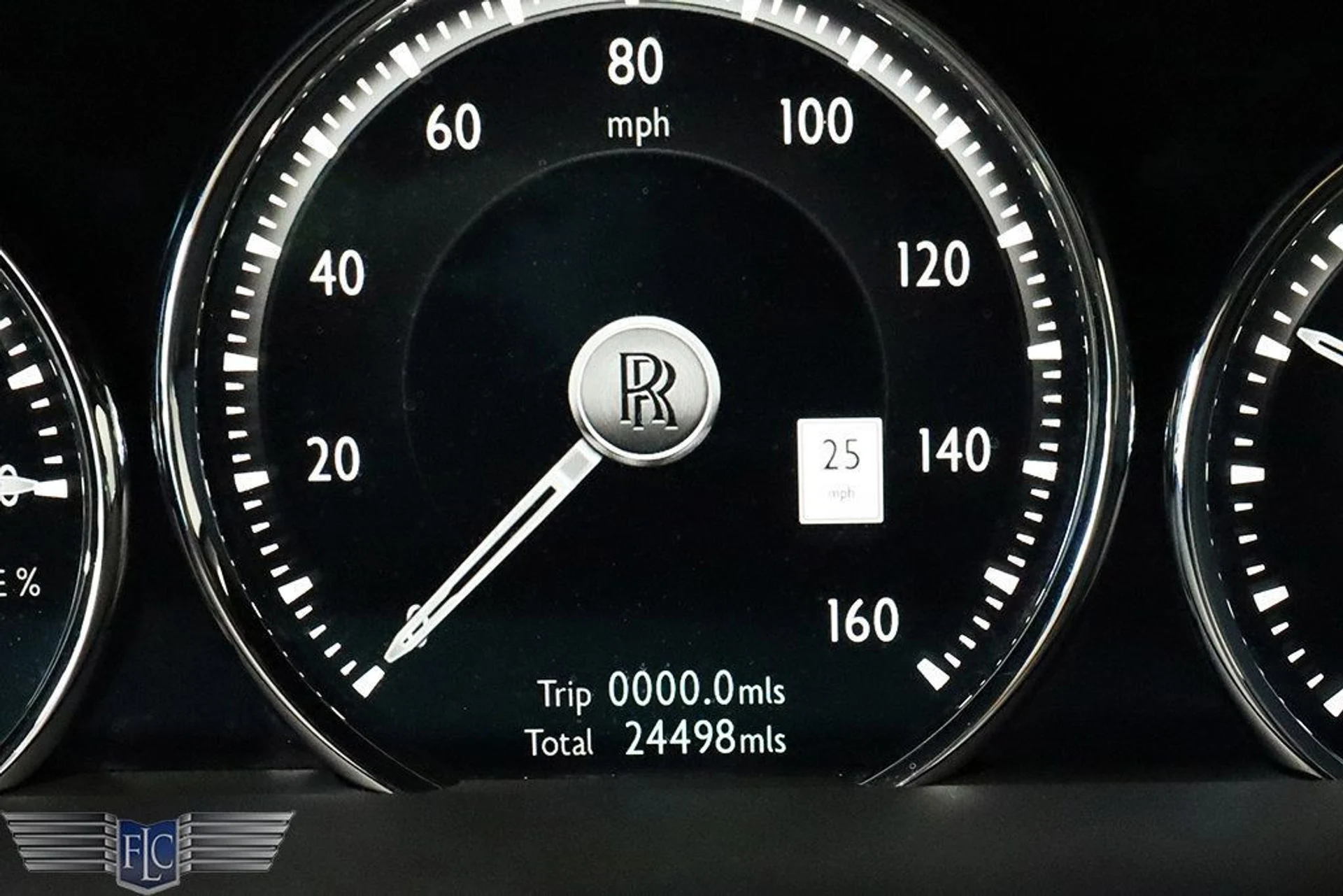 mph046_1139362593_used_2019_rolls_royce_cullinan_sportutility_9689_22937203_47_1024_04db3809d2