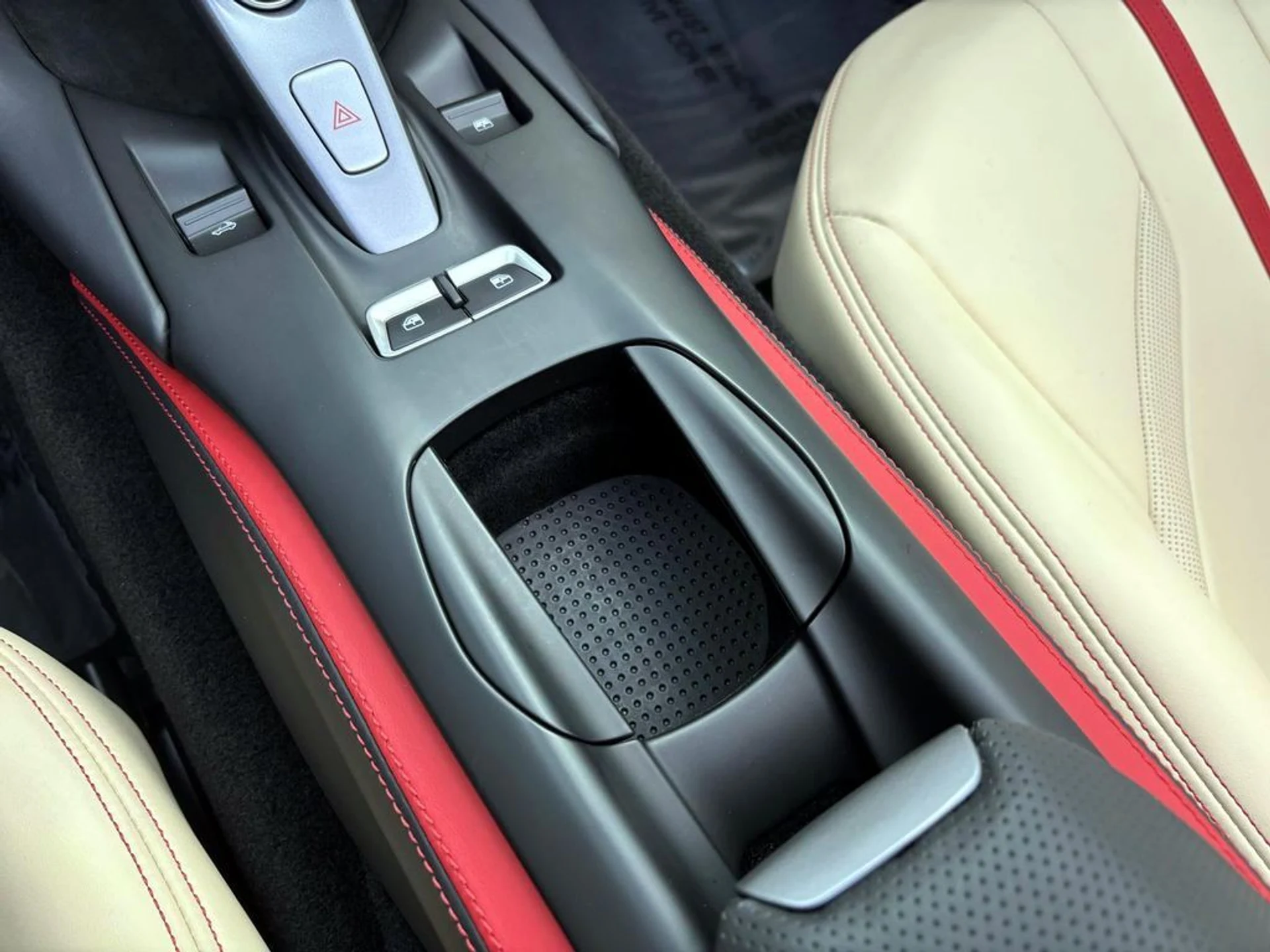 mph046_1169681034_ed7924a383402e99db4f69e179bfc7a0x_bb3e06573d