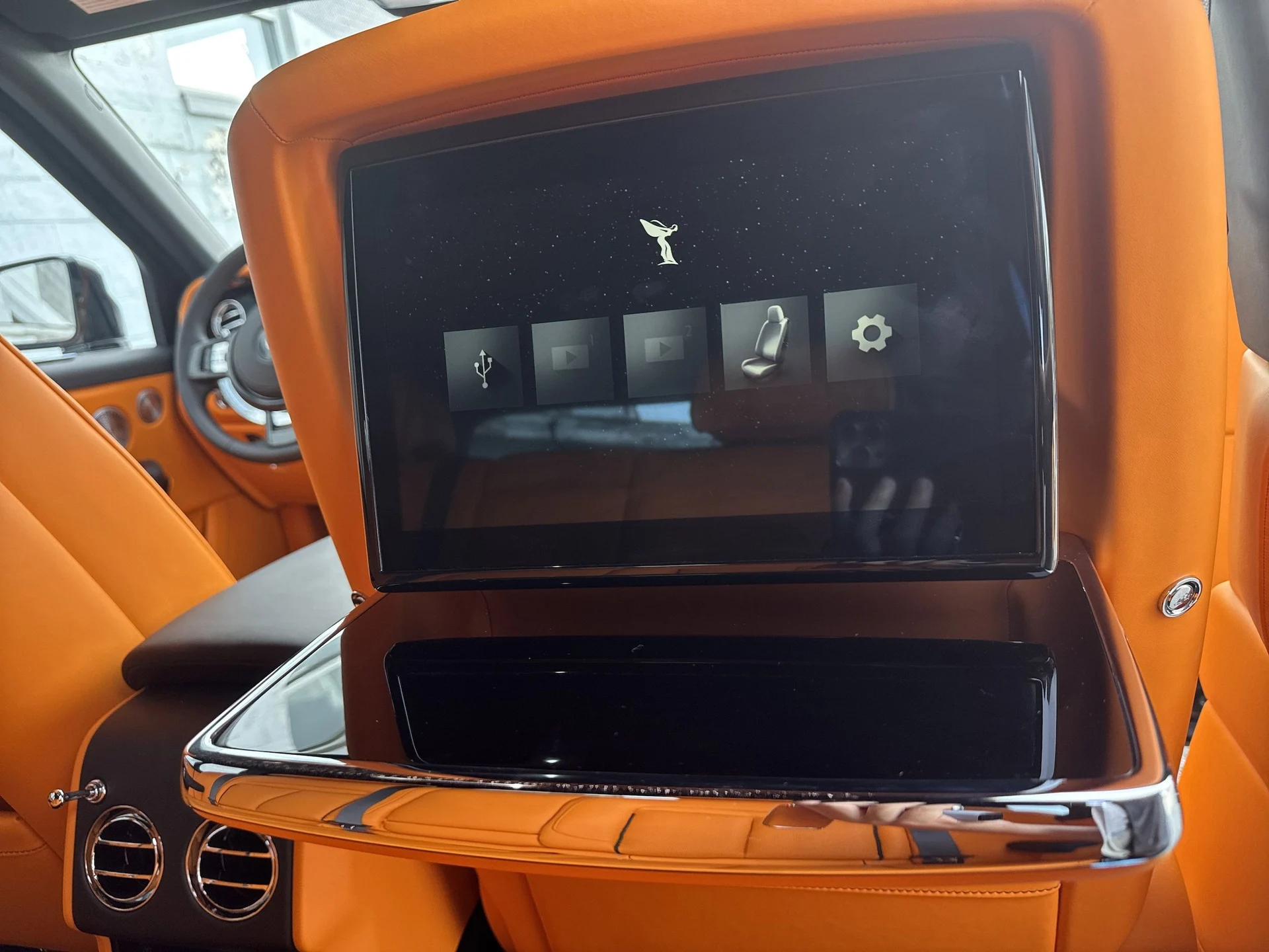 mph046_1170039270_342b3d6fa34203bfee811de6ff23830ax_865c245c21